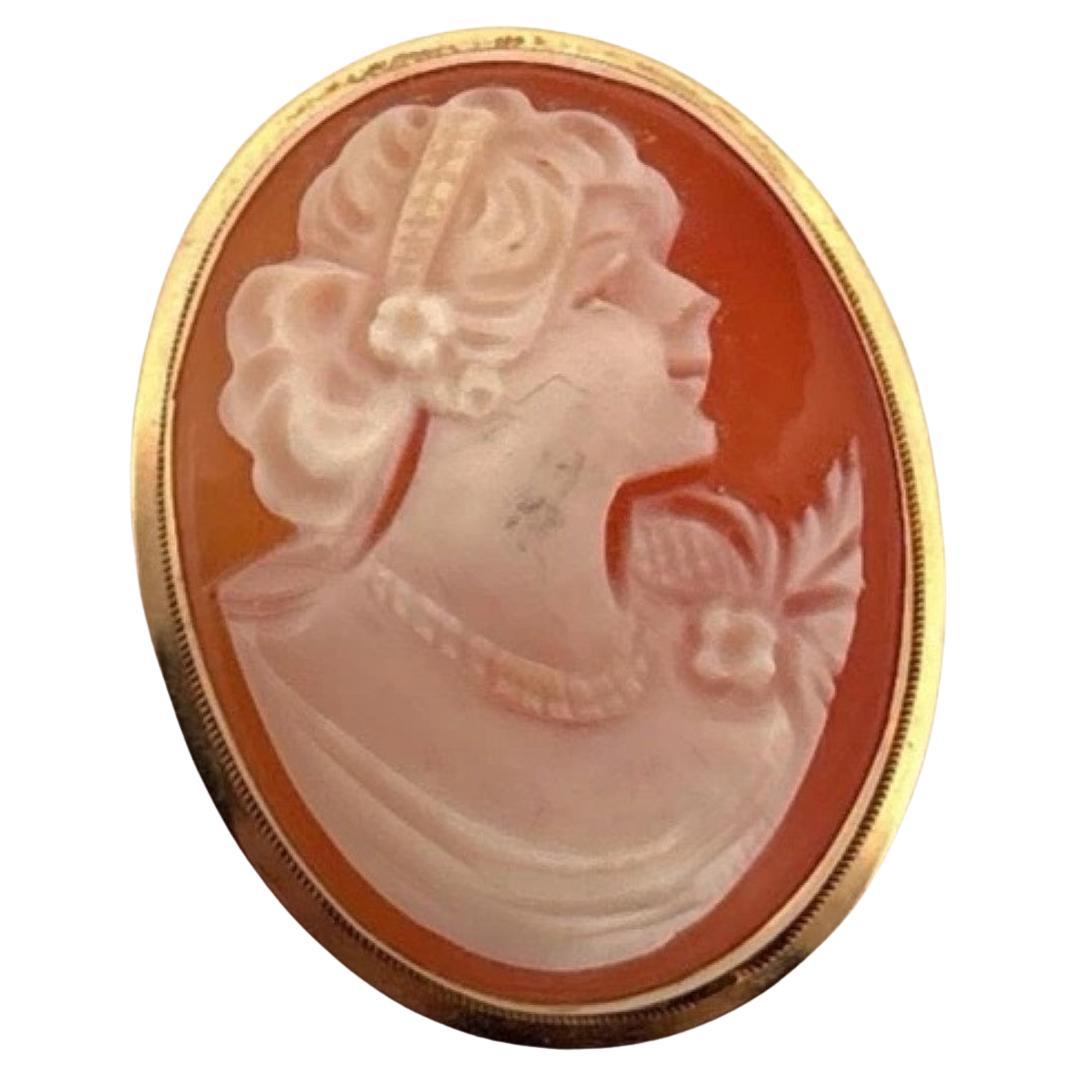 Vintage Hand-Carved Shell Cameo 14K Gold 3.57g Pendant Brooch 3.75cm x 2cm