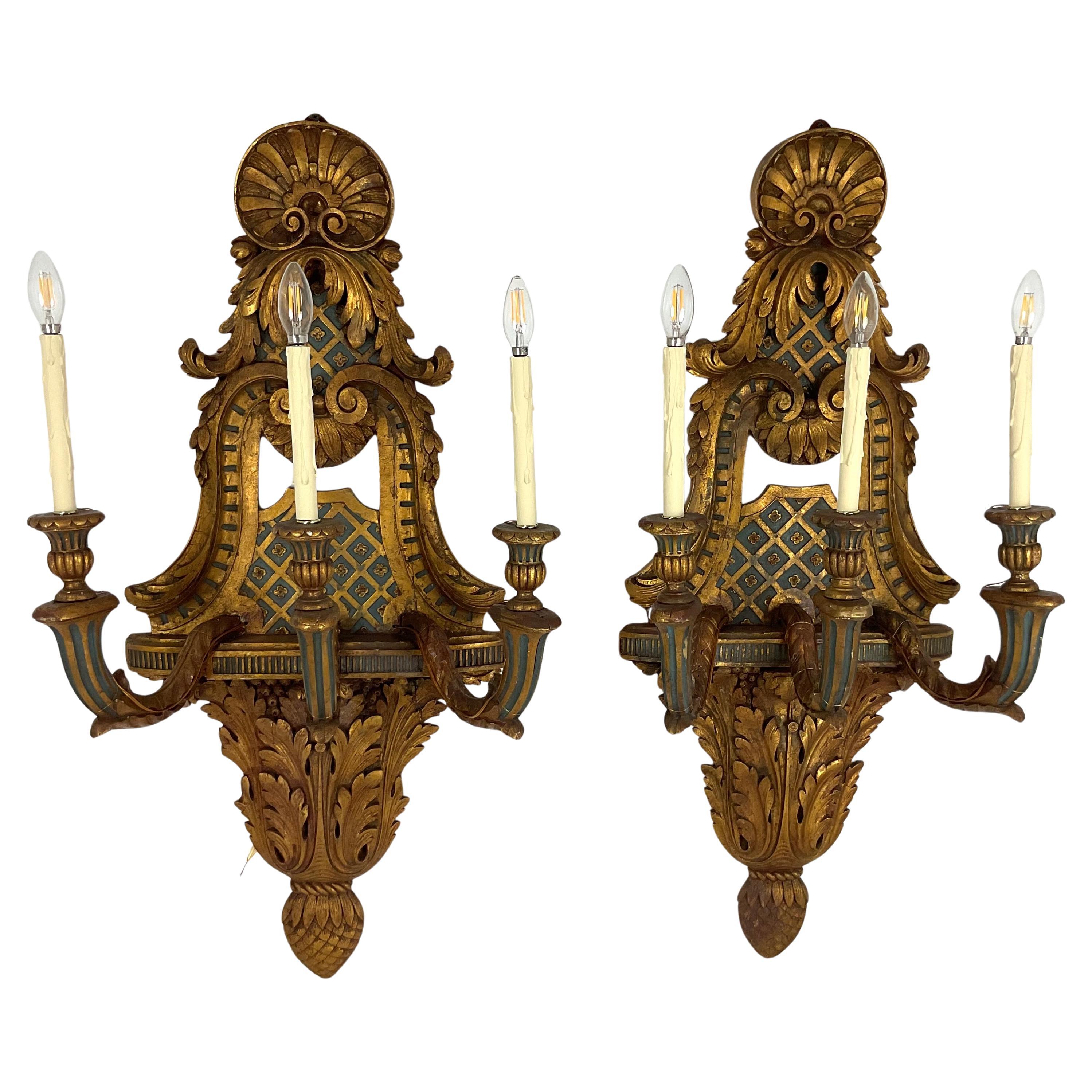 Apliques Vintage de Madera Tallada a Mano y Dorada