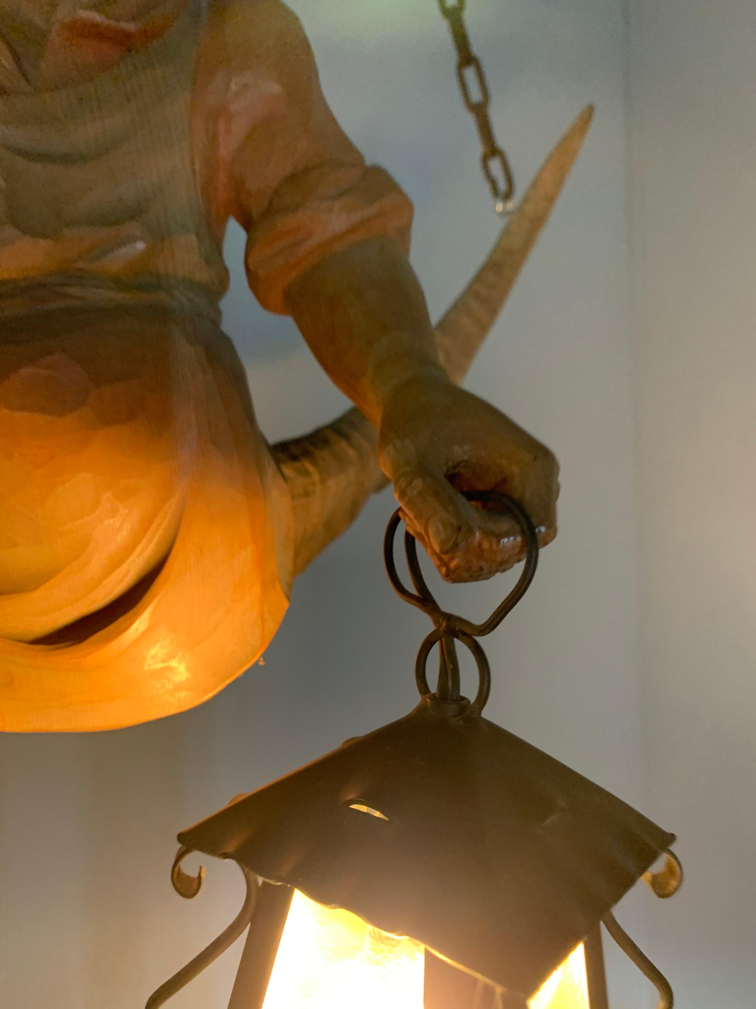 Vintage Hand Carved Wooden Lustermanchen Sculpture Chandelier W. Lantern Light 10