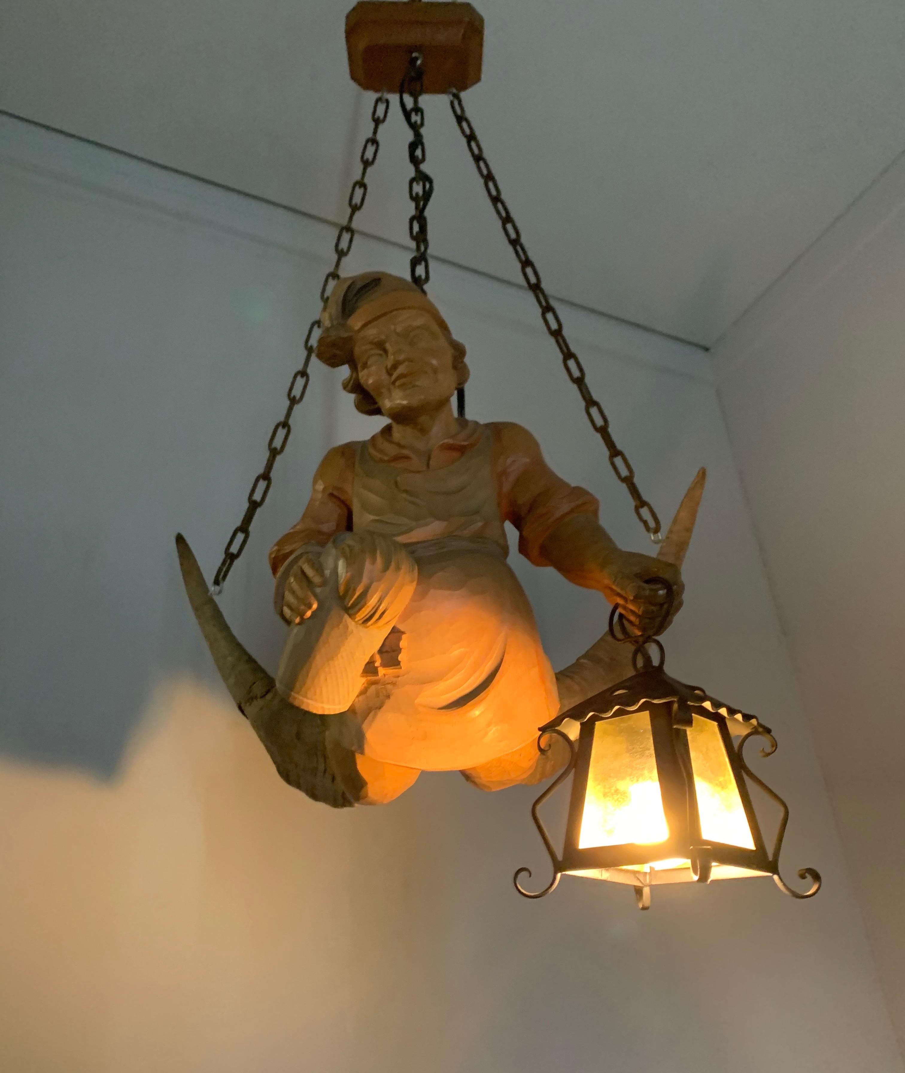 Black Forest Vintage Hand Carved Wooden Lustermanchen Sculpture Chandelier W. Lantern Light