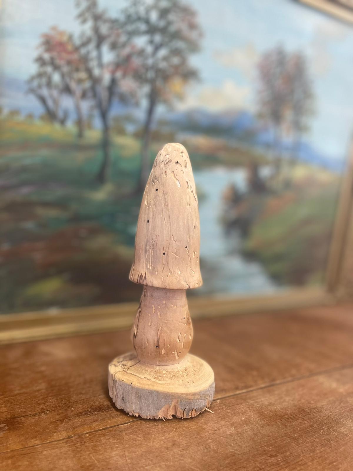 Fungo vintage in legno intagliato a mano In condizioni buone in vendita a Seattle, WA