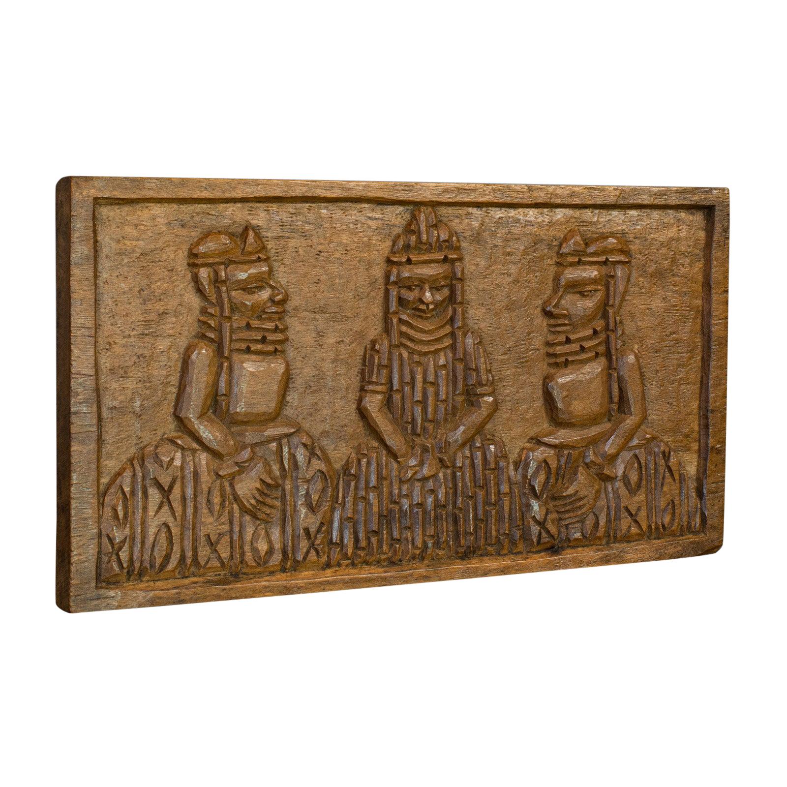 Plaque vintage en bois sculpté à la main, asiatique, bois dur, décoratif, scène tribale