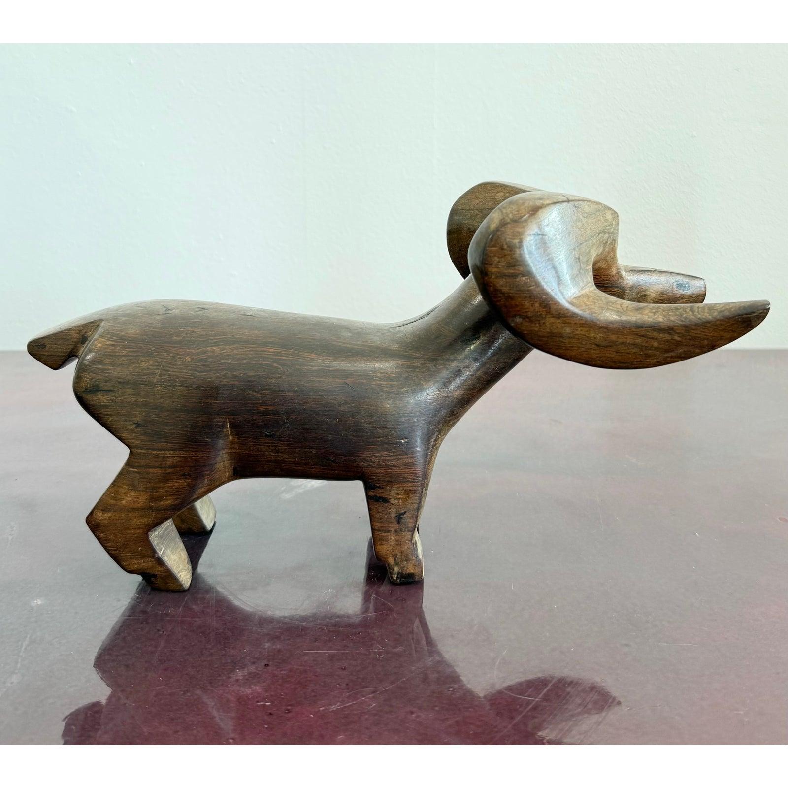 Americano Figurina di ariete in legno intagliato a mano vintage in vendita