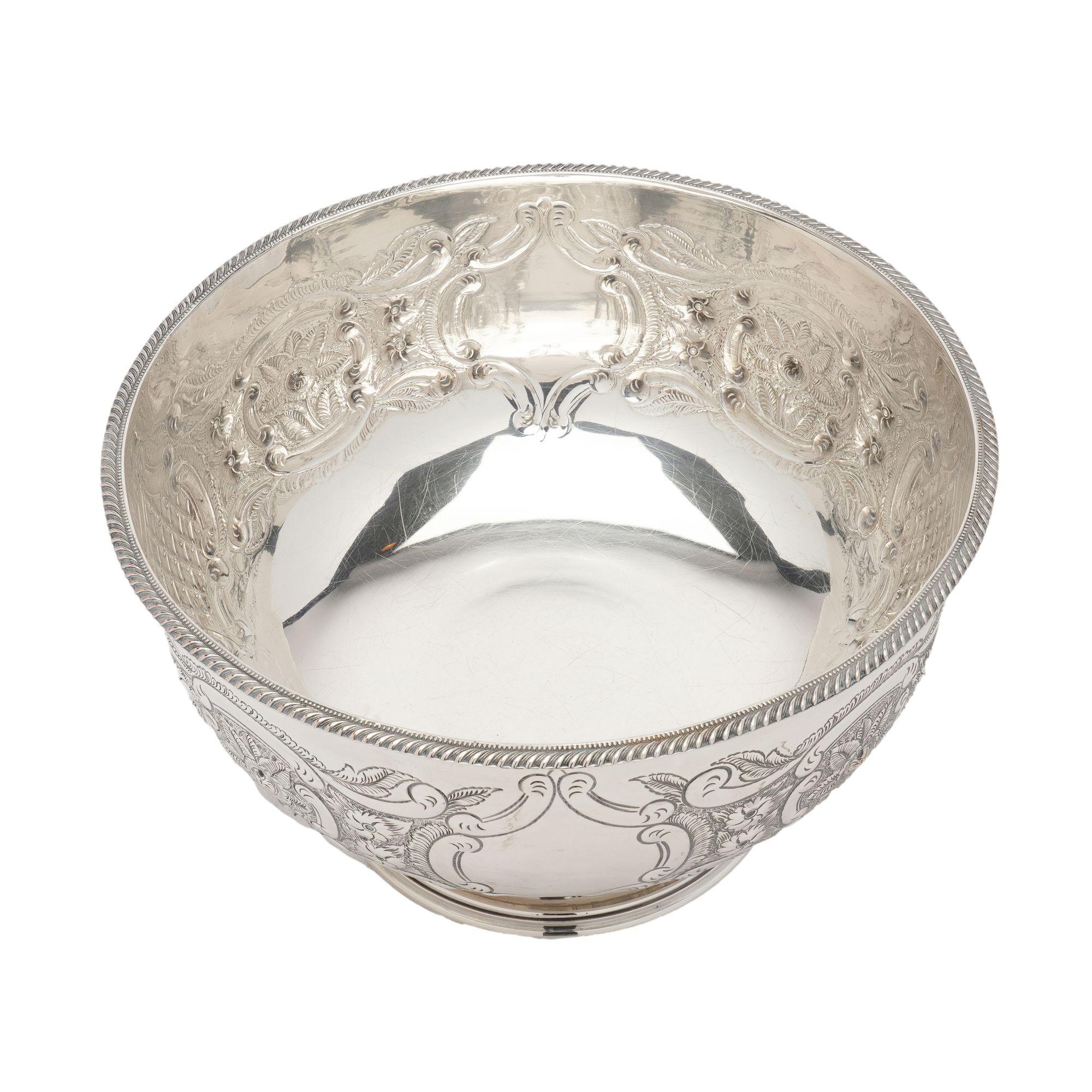 Vintage hand chased English Sheffield punch bowl & tray, c. 1900-50 For Sale 5