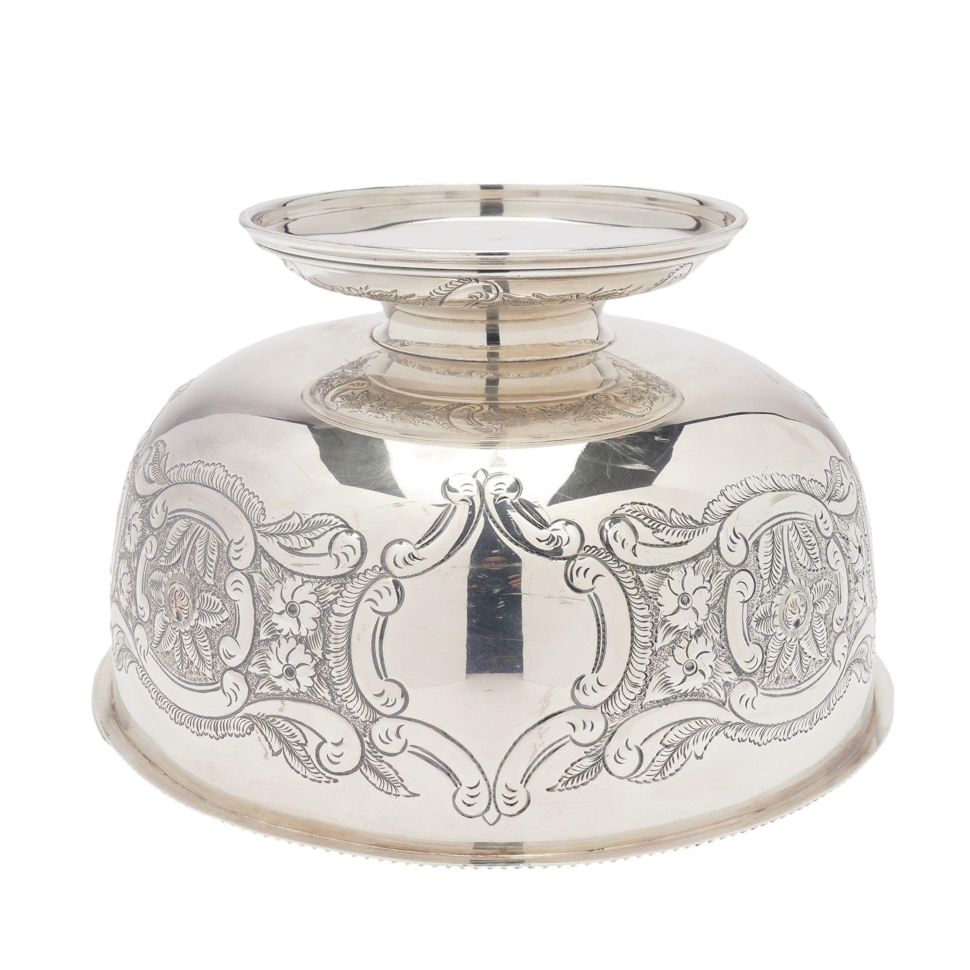 Vintage hand chased English Sheffield punch bowl & tray, c. 1900-50 For Sale 6
