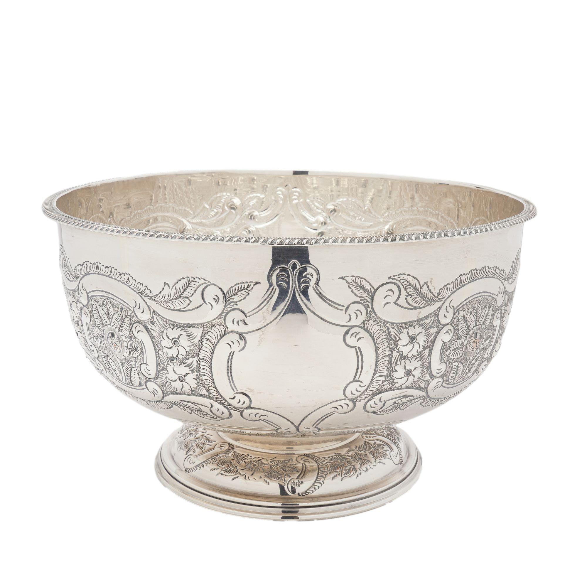 Vintage hand chased English Sheffield punch bowl & tray, c. 1900-50 For Sale 3