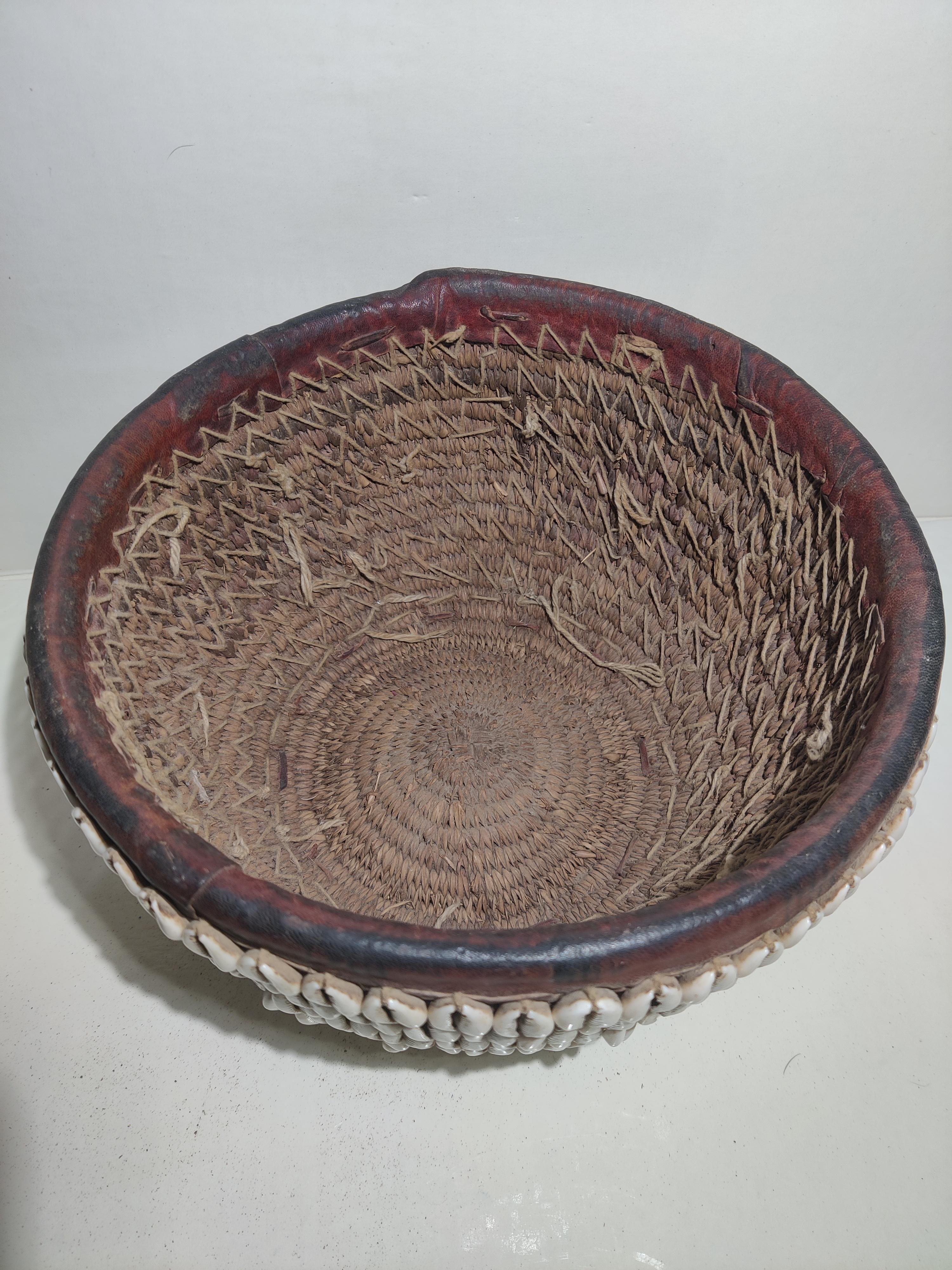 African Vintage Hand-crafted Basket with Cowrie Shells For Sale