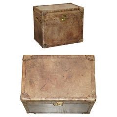 ViNTAGE HAND DYED AGED BROWN LEATHER STEAMER COFFEE SIDE END TABLE TRUNK CHEST