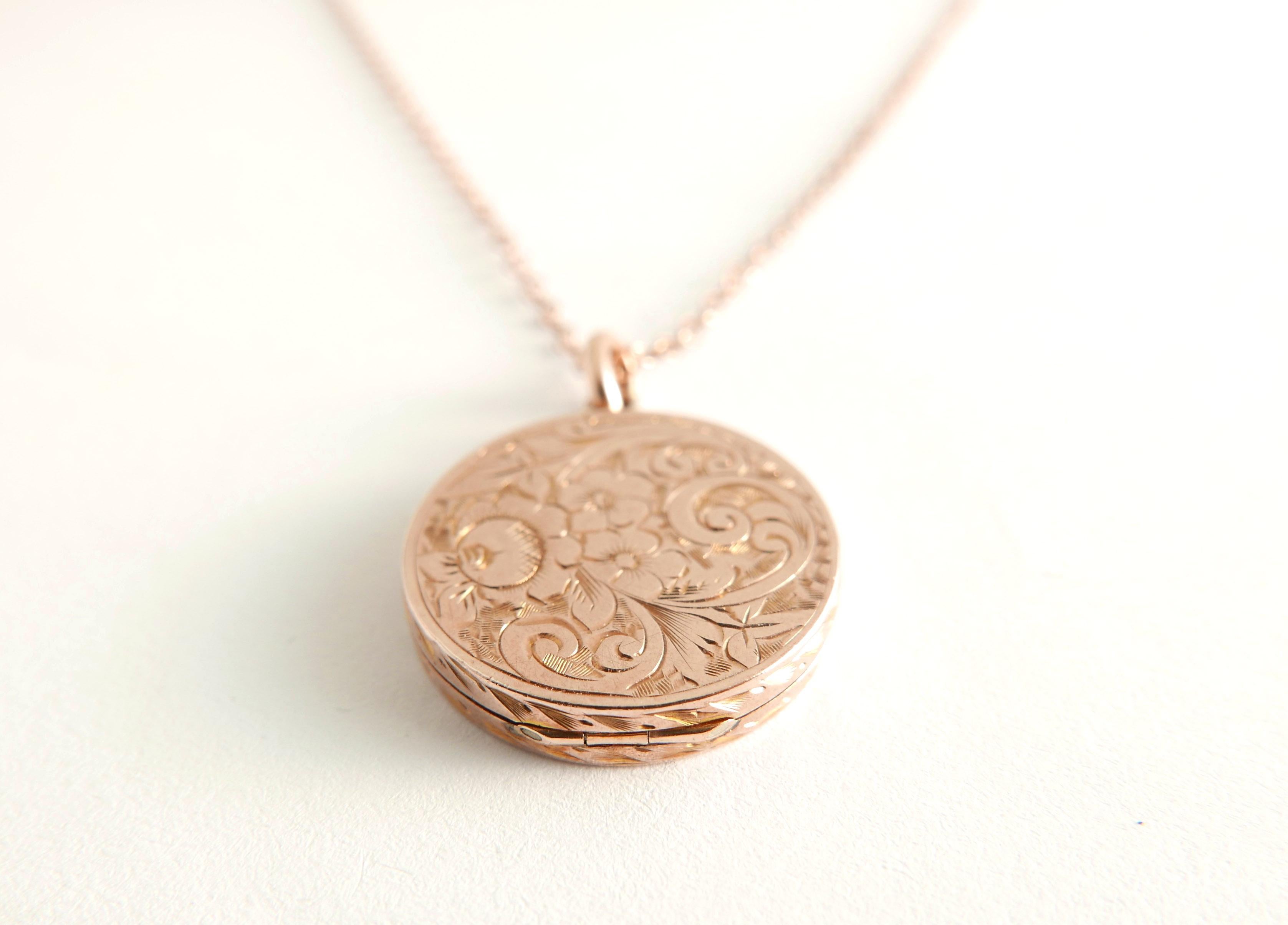 Vintage rose gold locket clearance