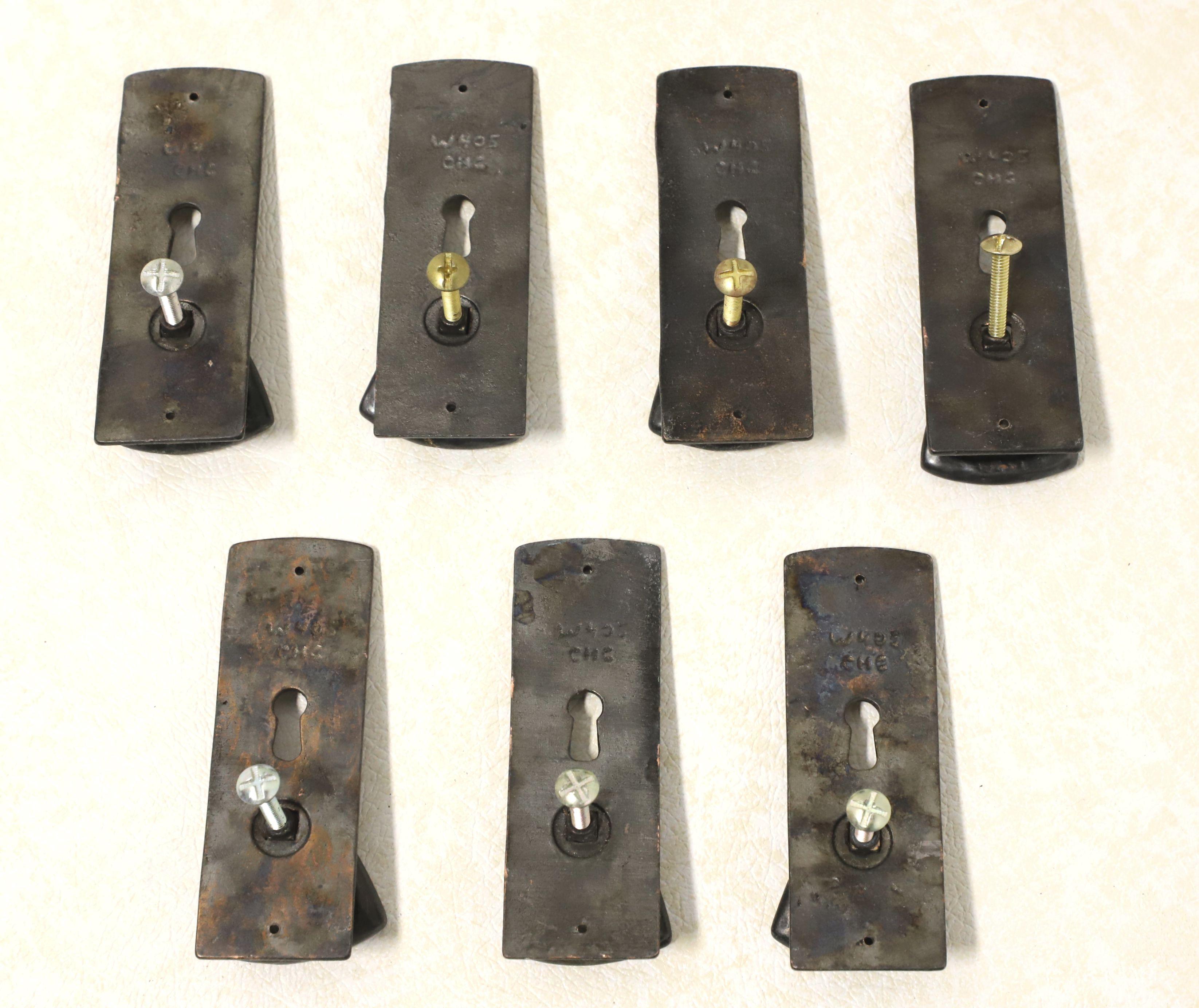 Vintage Hand Forged Oil-Rubbed Solid Hammered Brass Keyhole Pulls - Lot of 7 In Good Condition For Sale In Charlotte, NC