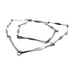 Vintage Hand Hammered Sterling Silver Twisted Bar Link Chain