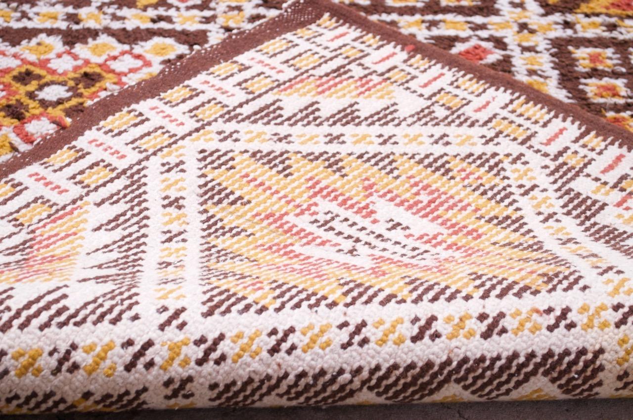 Alfombra Tribal Vintage de Lana Bereber Anudada a Mano en venta 9