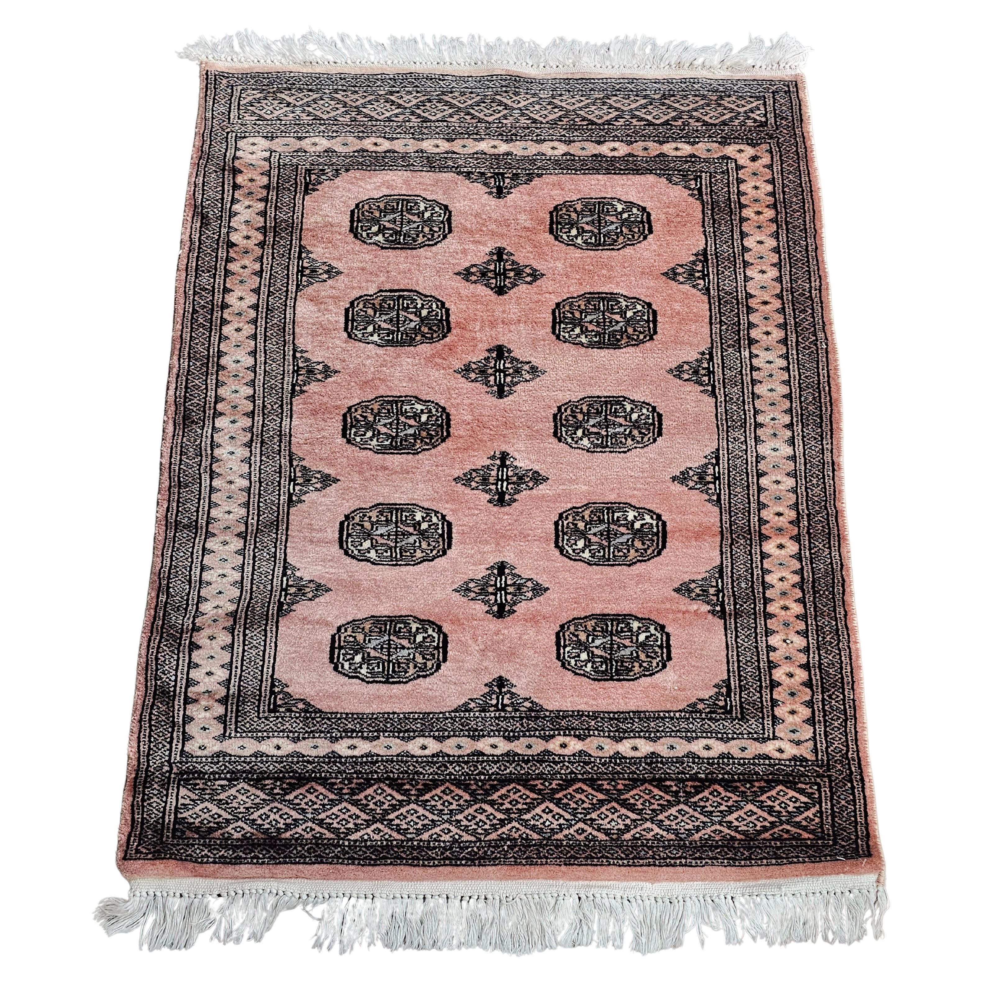 Vintage Hand-Knotted Bokhara Rug in very rare powder pink, Pakistan 1950s For Sale