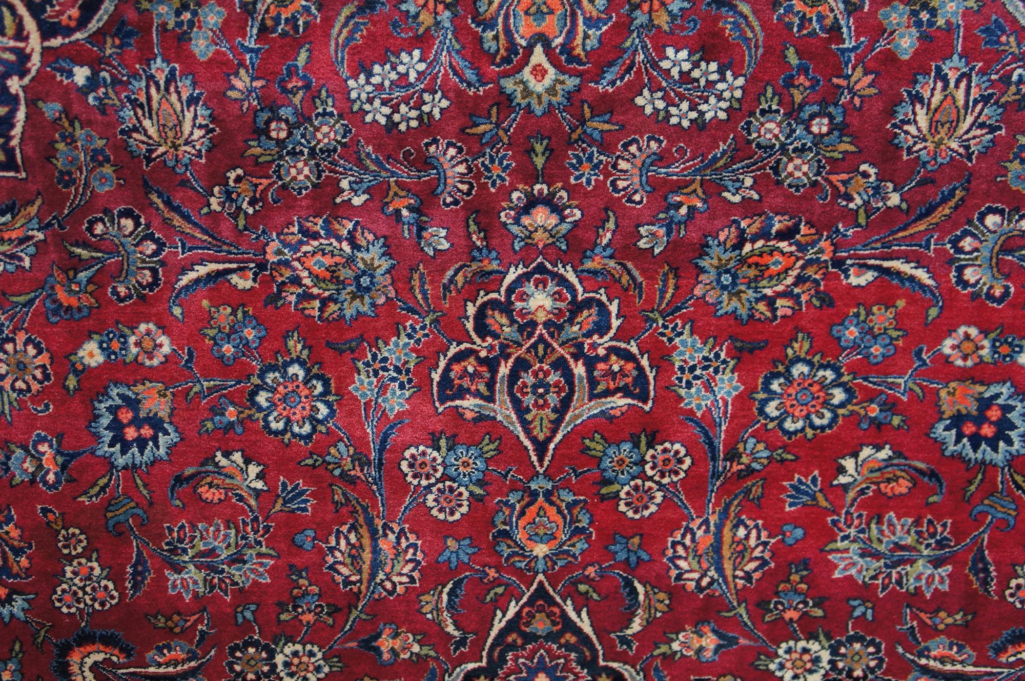 Vintage Hand Knotted Kashan Floral Medallion Area Rug Carpet, Persian 1