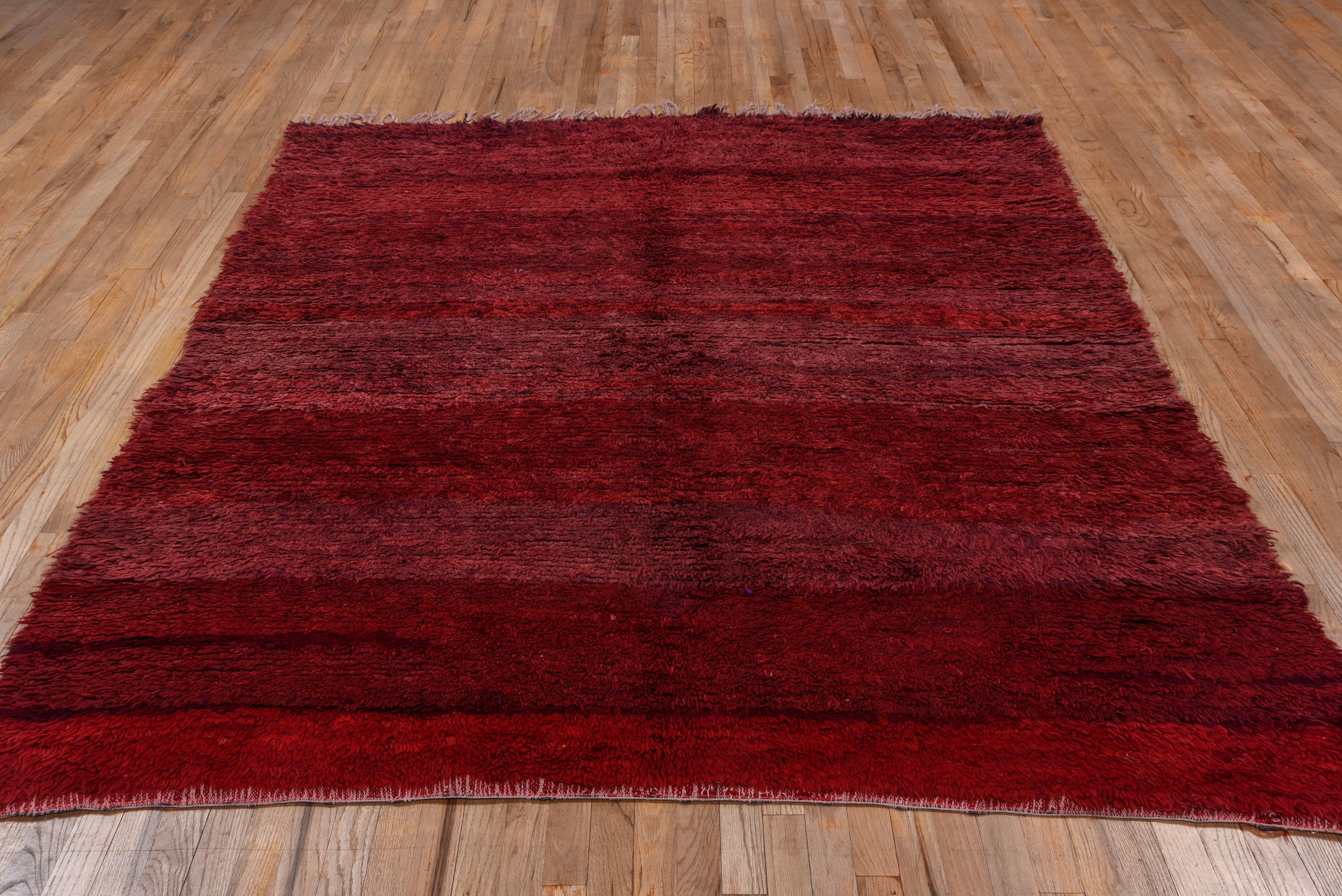Vintage Hand-Knotted Moroccan Rug Crimson Gradient Wool For Sale 2