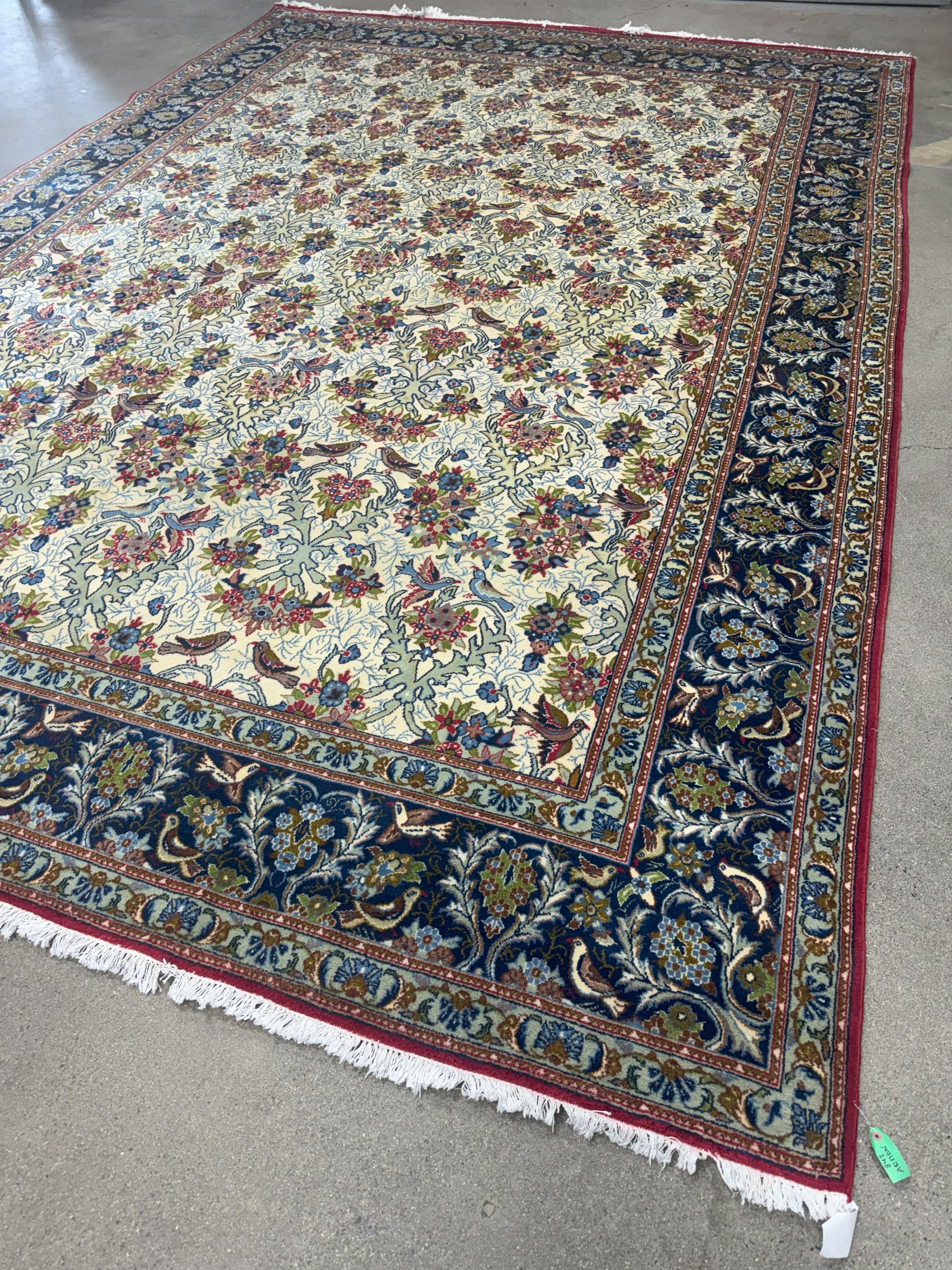 Fine Antique Hand-Knotted Persian Isfahan Room-Sized Rug — 11' x 15'9 For Sale 11
