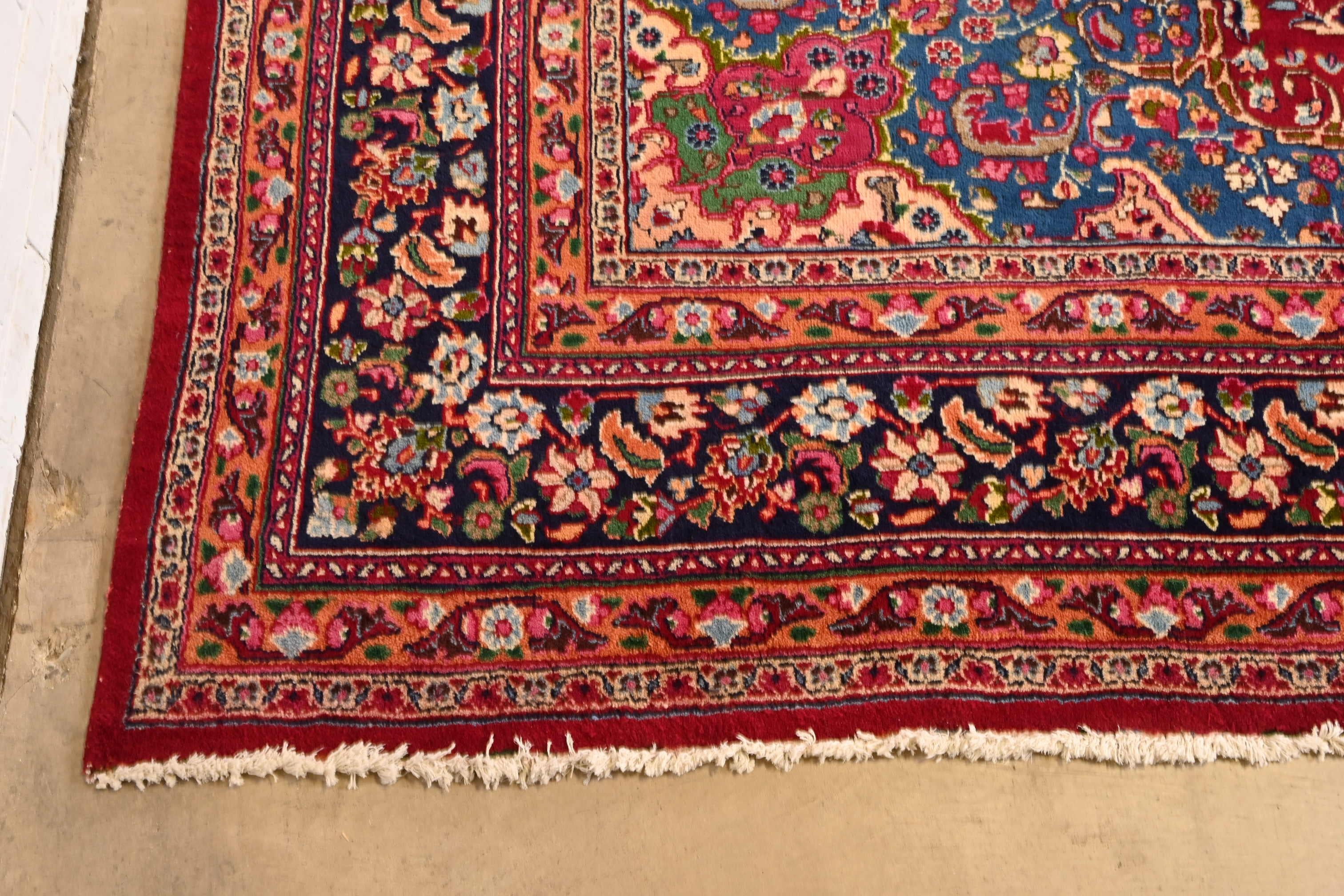 Vintage Hand-Knotted Persian Kashan Large Room Size Rug 3