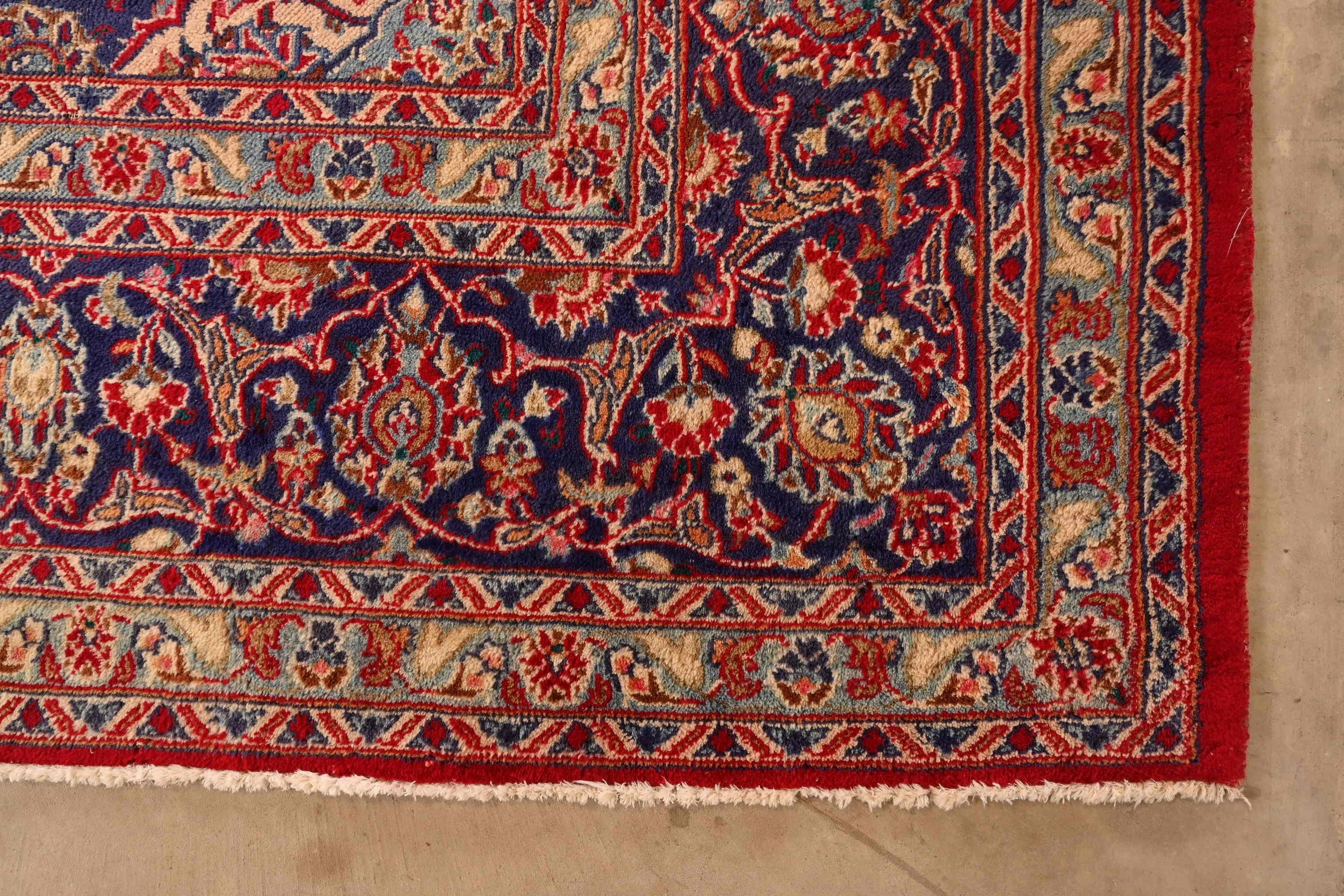 Vintage Rugs persiano Kashan annodato a mano in vendita 1