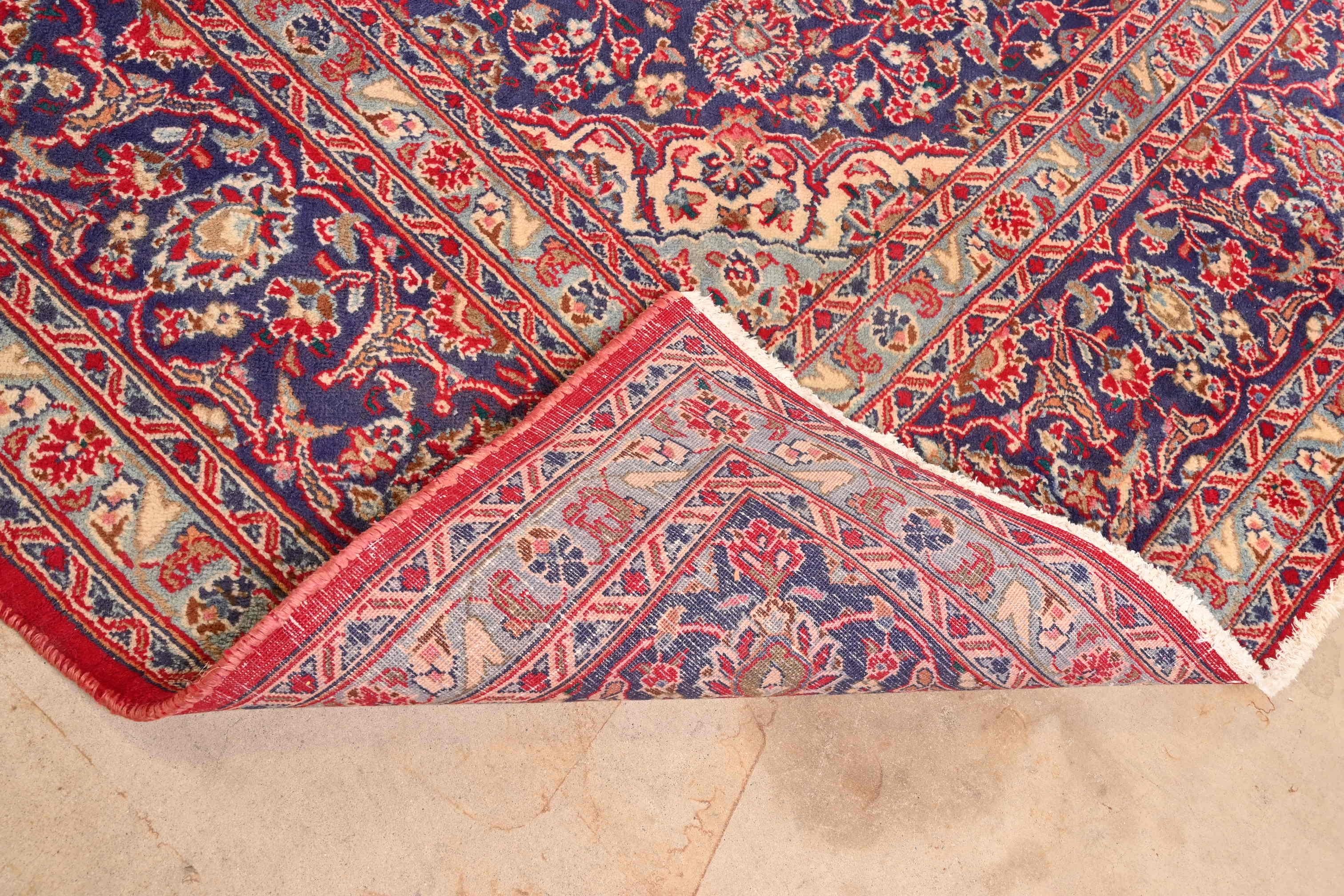 Vintage Hand-Knotted Persian Kashan Room Size Rug For Sale 3