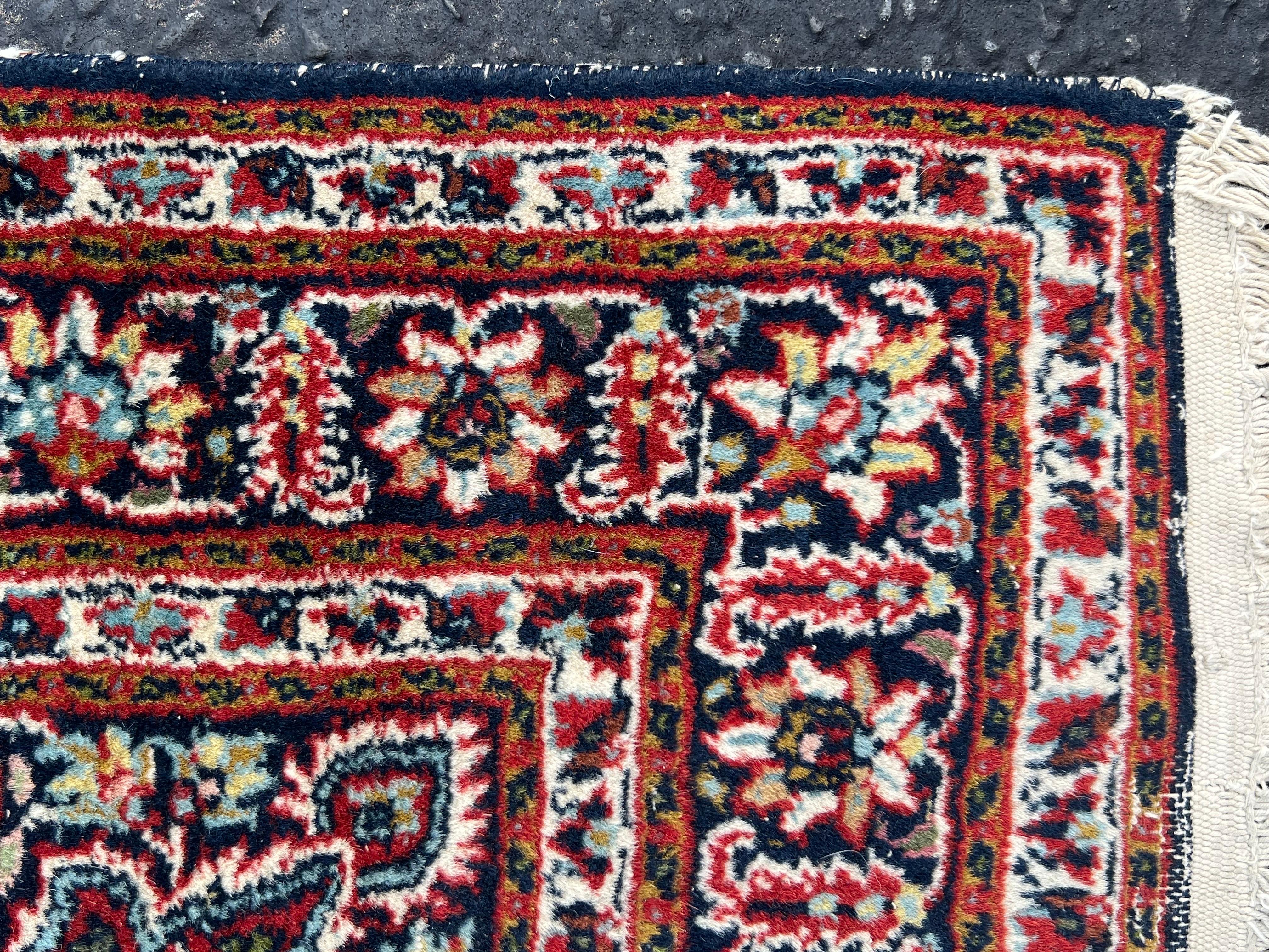 Tapis persan Keshan noué à la main 2,5' x 4,17' en vente 6