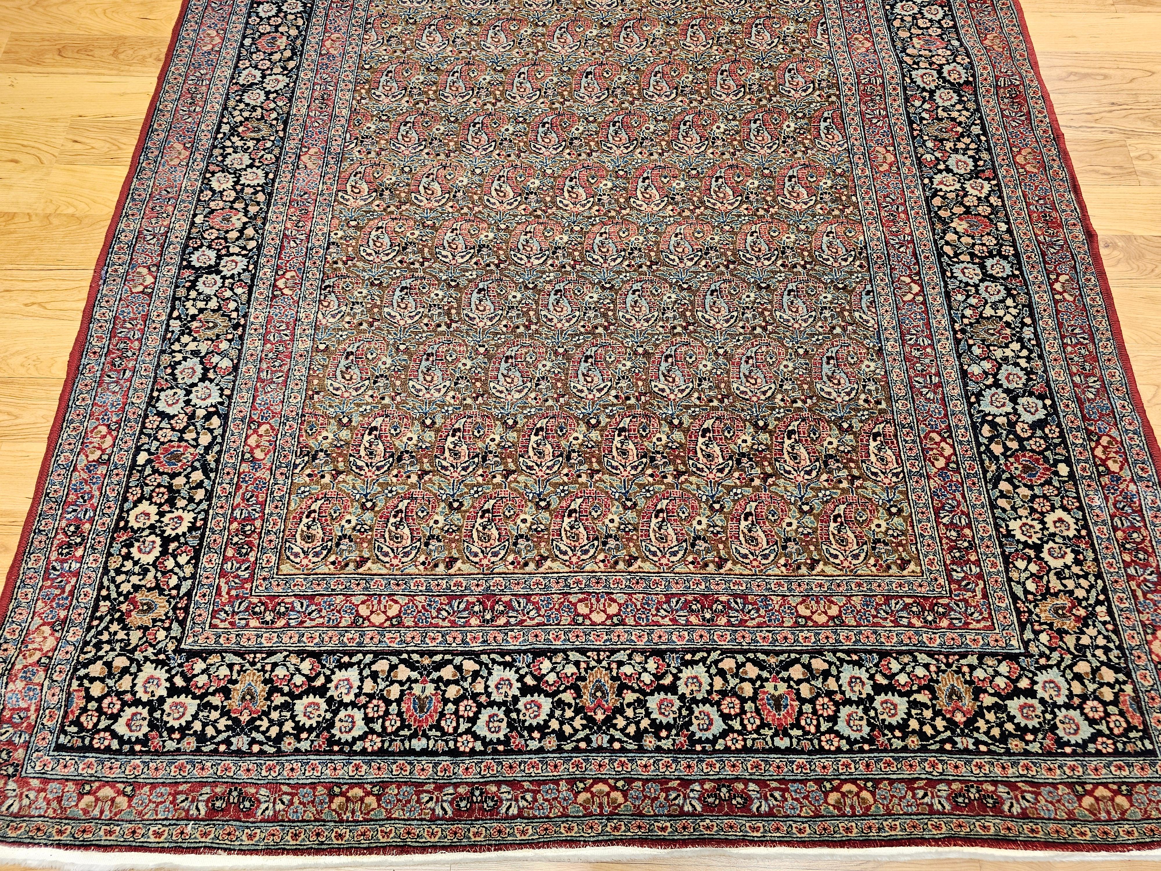 Persischer Qum-Teppich im Vintage-Stil in dunklem Taupe in Allover-Muster (Handgeknüpft) im Angebot