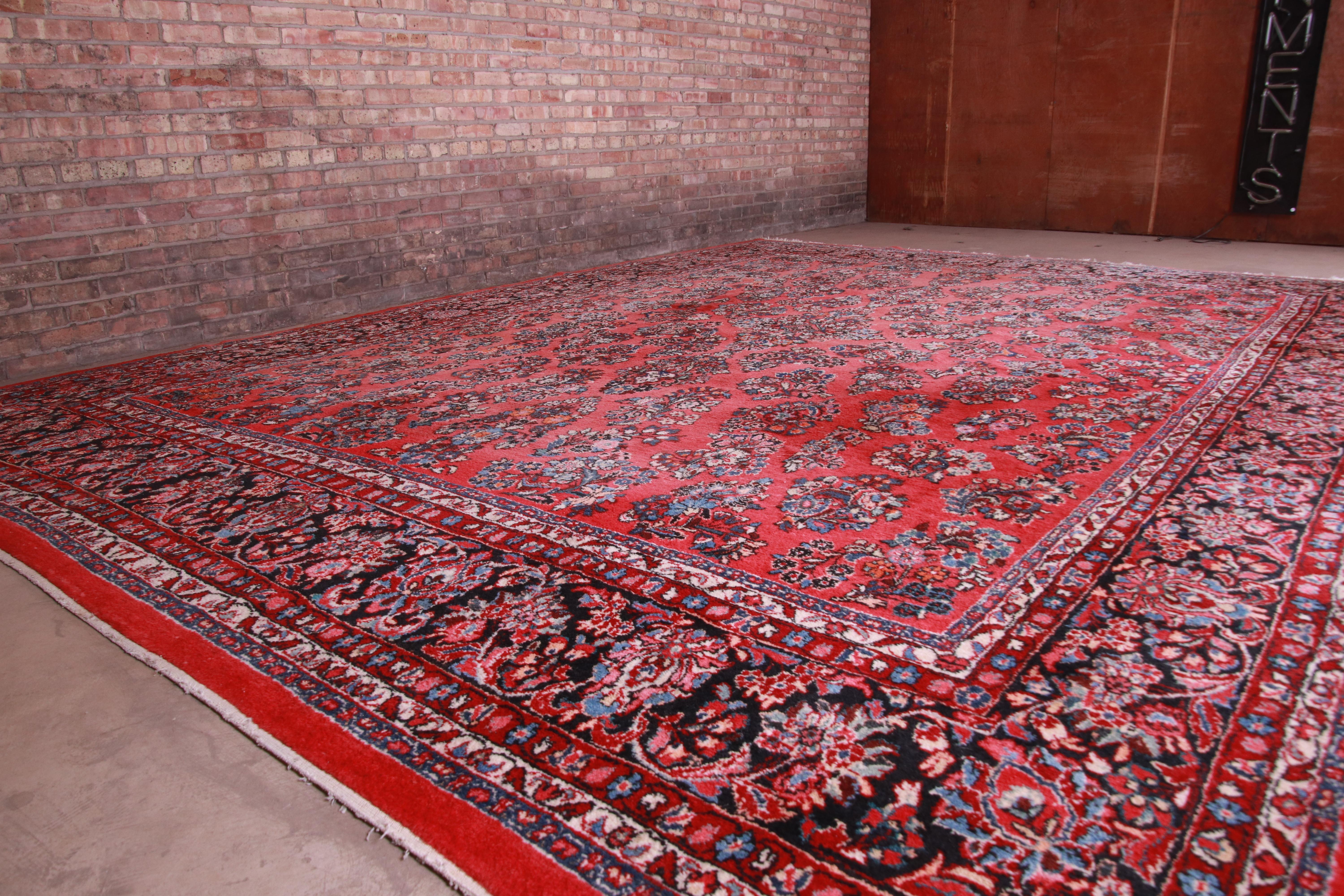 Vintage Hand-Knotted Persian Sarouk Room Size Rug In Good Condition In South Bend, IN