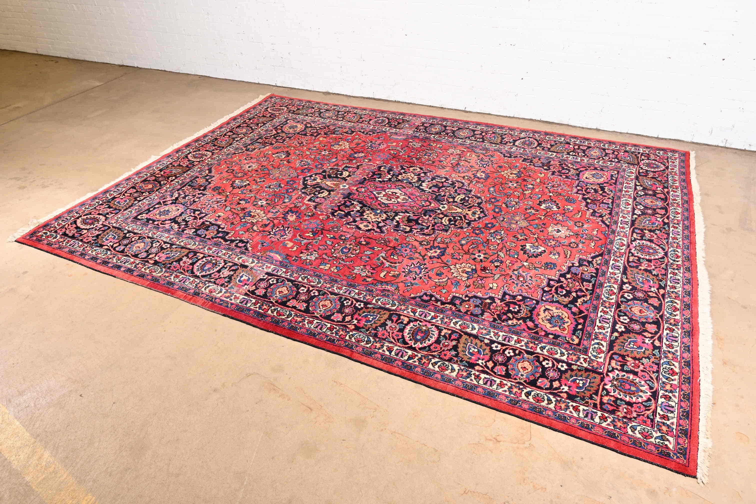 Vintage Hand Knotted Persian Tabriz Room Size Wool Rug In Good Condition For Sale In South Bend, IN