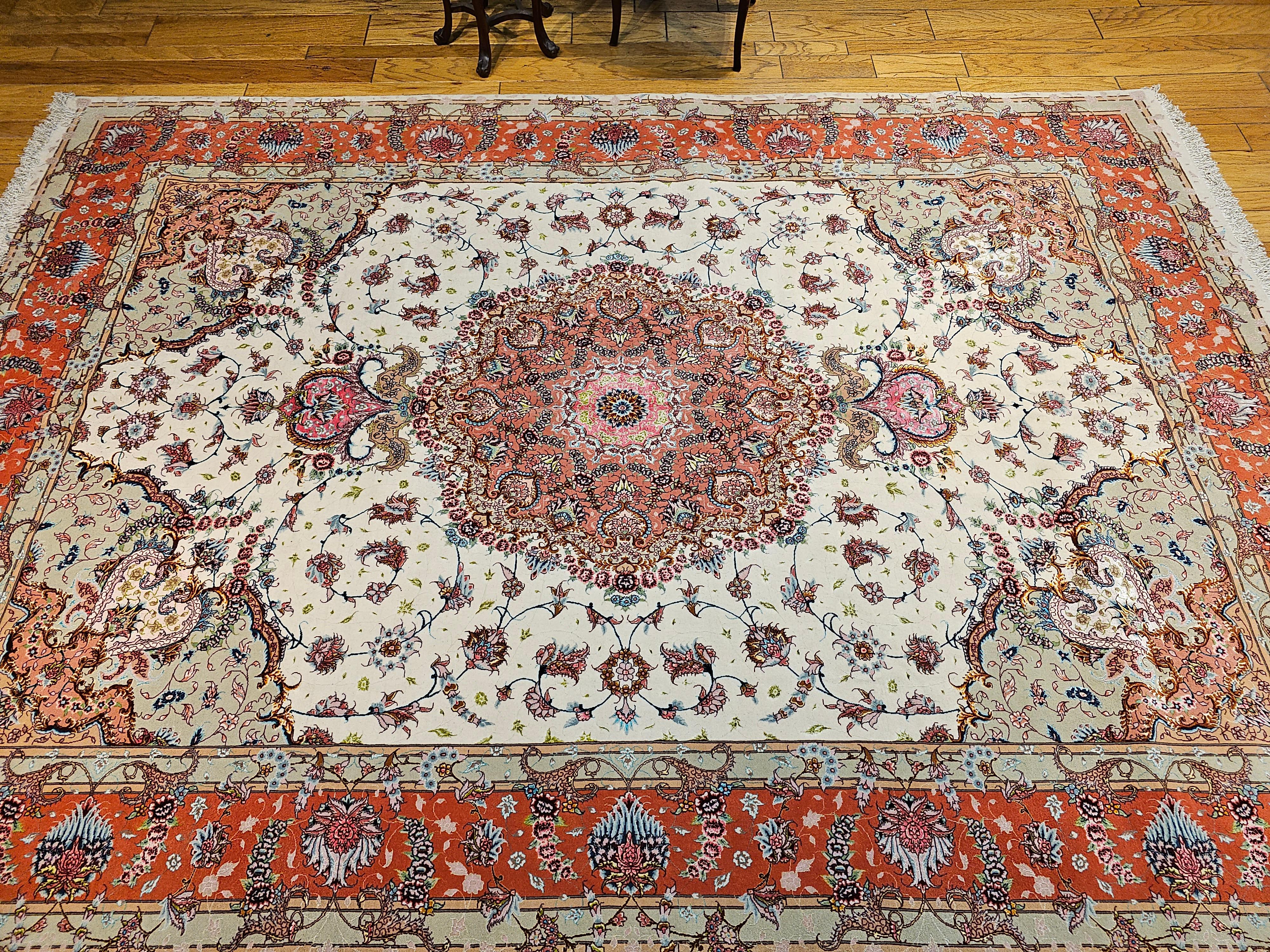 Handgeknüpfter persischer Täbris-Teppich in Zimmergröße in Blumenmuster, Vintage im Angebot 10