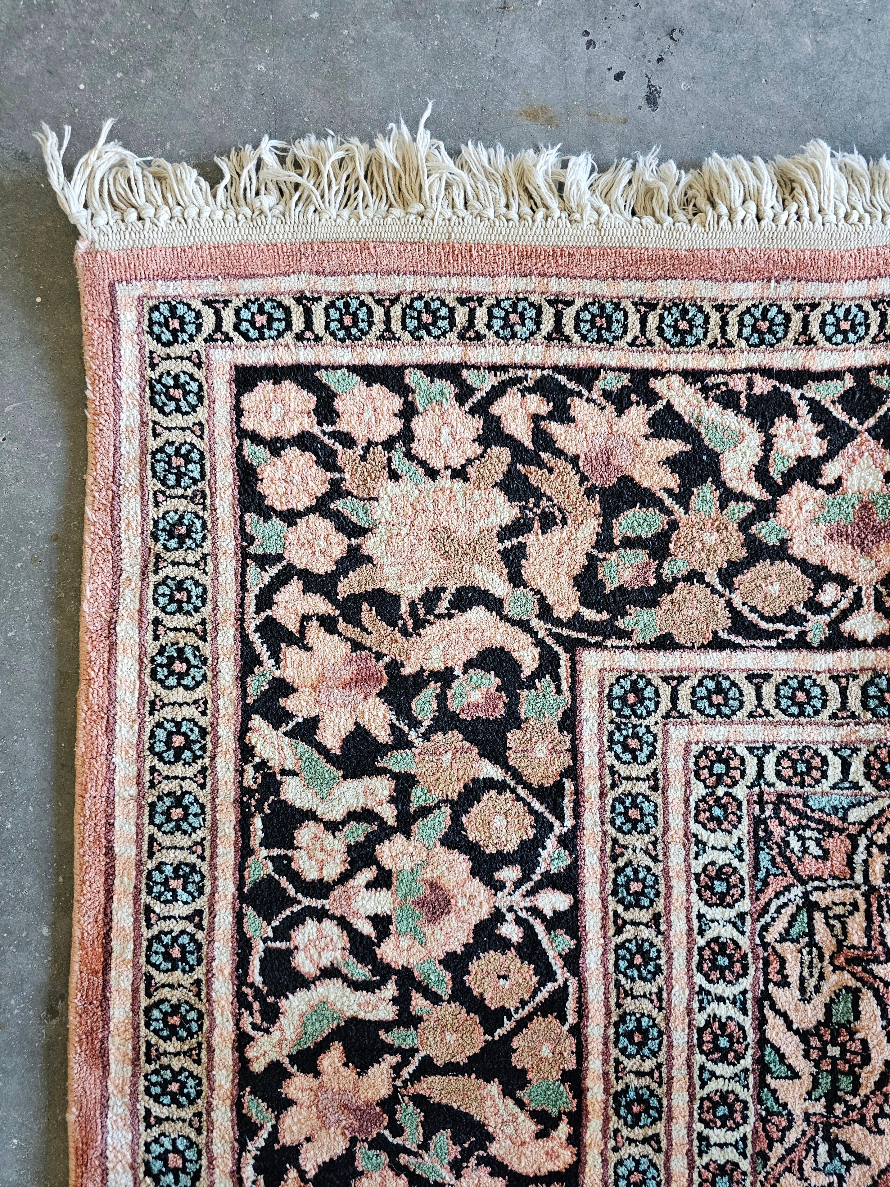 Pakistani Vintage Hand-Knotted Pink Silk Kasmir Rug with Floral pattern Pakistan 1950s For Sale