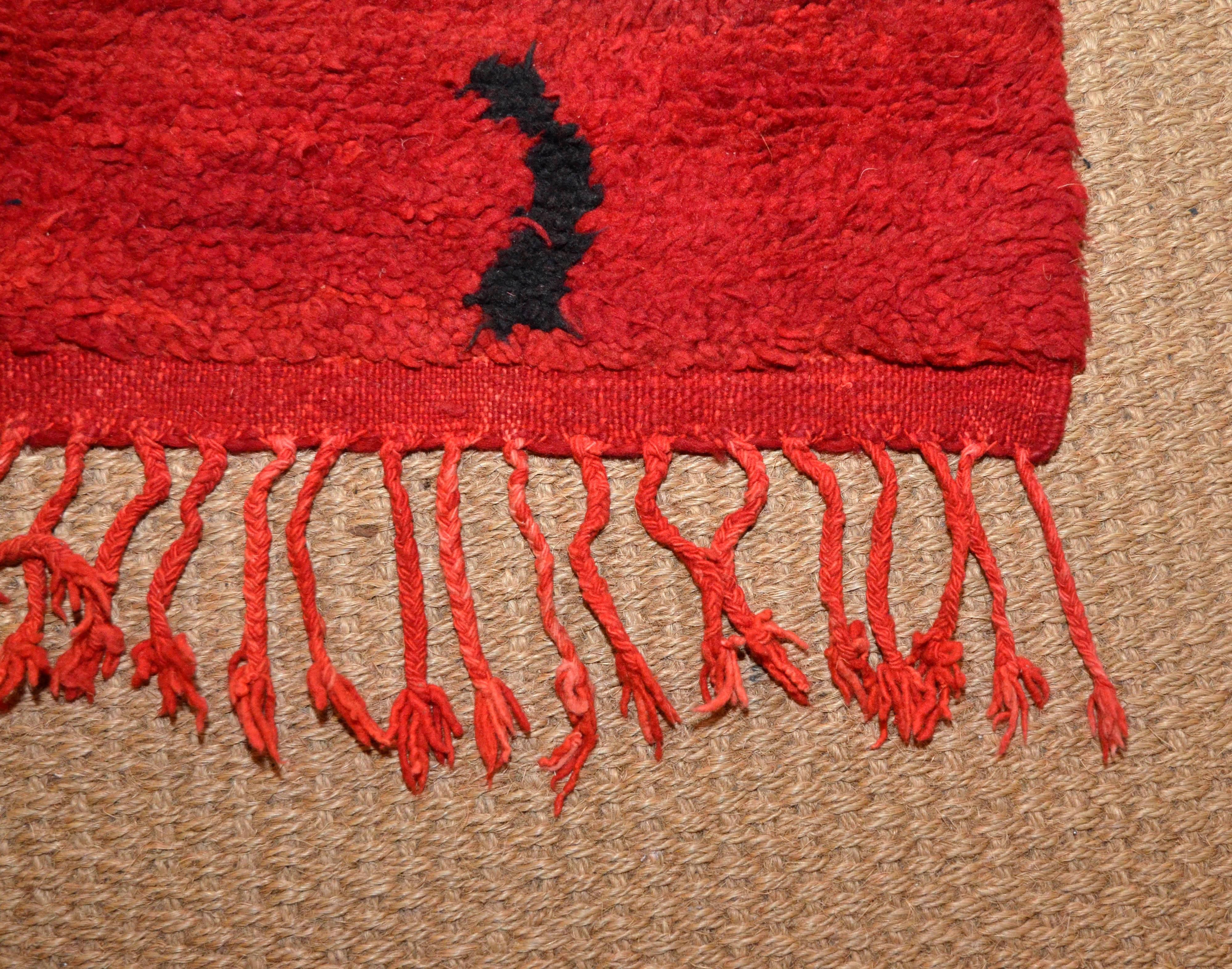 Vintage Hand-Knotted Red Moroccan Wool Berber Rug For Sale 2