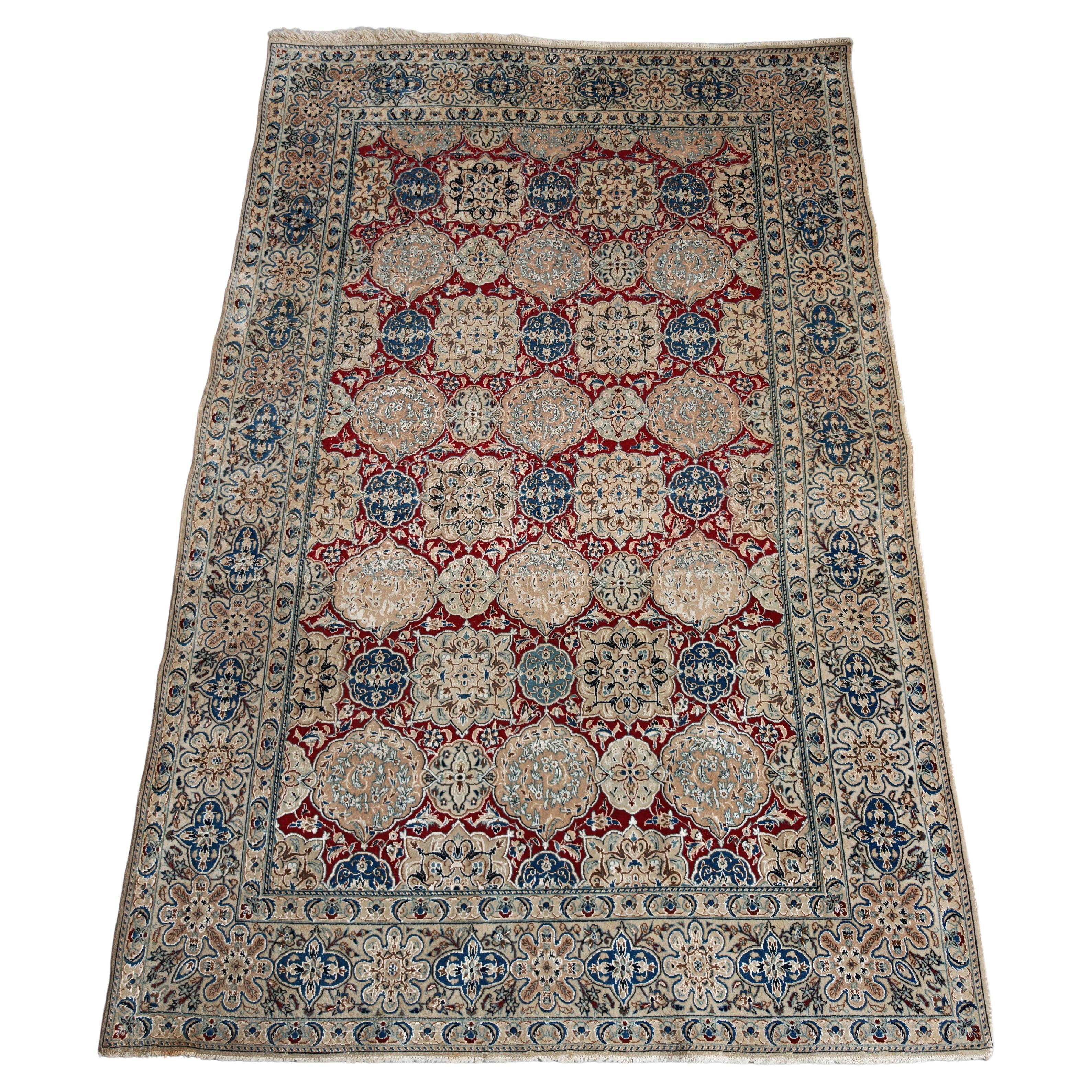 Handgeknüpfter Vintage-Teppich aus cremefarbener, roter und blauer Wolle und Seide, 1960er Jahre im Angebot