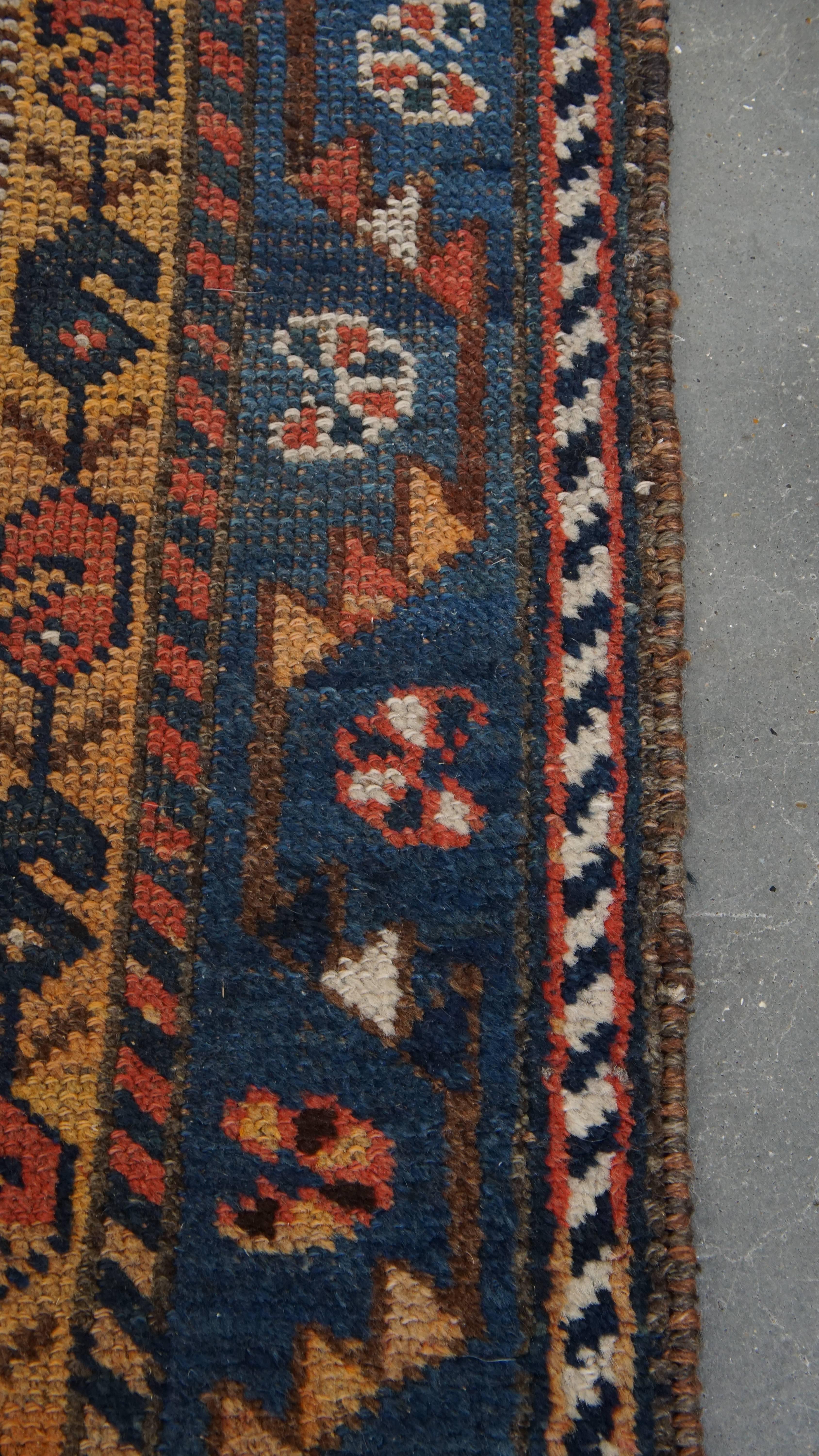Handgeknüpfter Vintage-Teppich mit Mustern - 172x88cm (Baumwolle) im Angebot