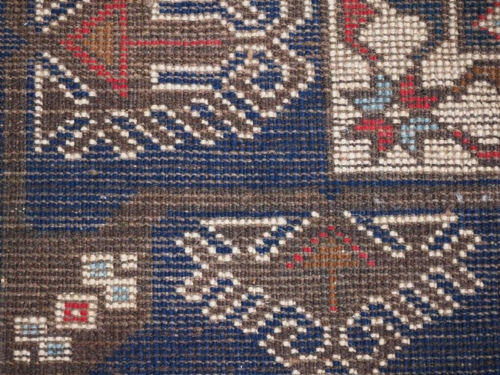 Handgeknüpfter türkischer Dosemealti-Teppich im Vintage-Stil, ca. 30 Jahre alt im Zustand „Gut“ im Angebot in Moreton-In-Marsh, GB