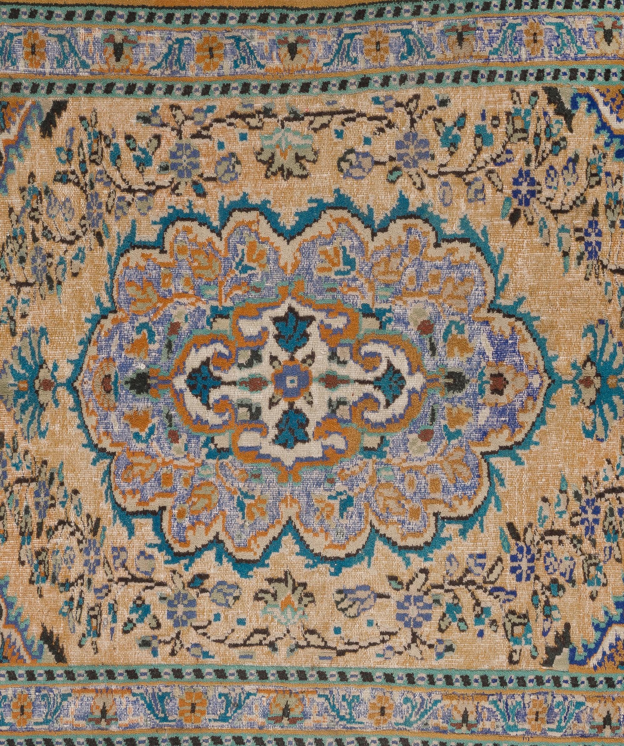 Mid-20th Century 5.7x8 Ft Vintage Hand-Knotted Turkish High  Low Pile Rug with Medallion Design For Sale