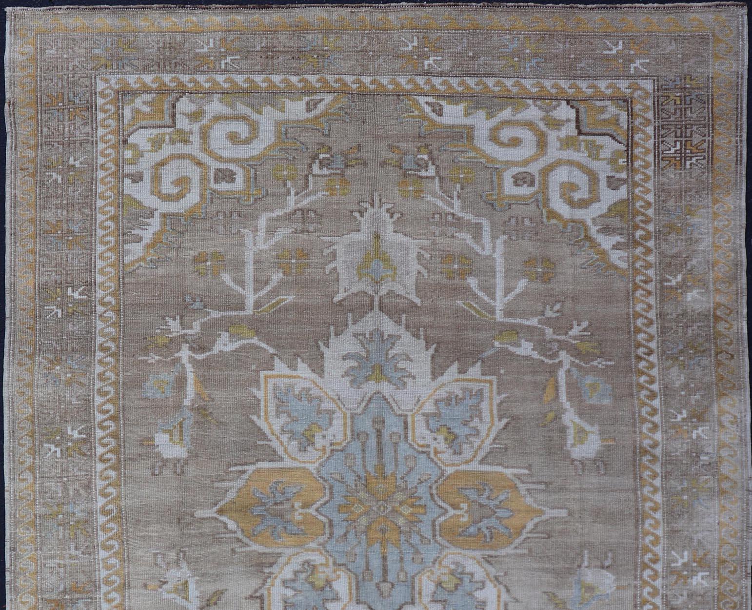 Vintage Hand Knotted Turkish Oushak Kars in Earthy Tones and Yellow Colors For Sale 4