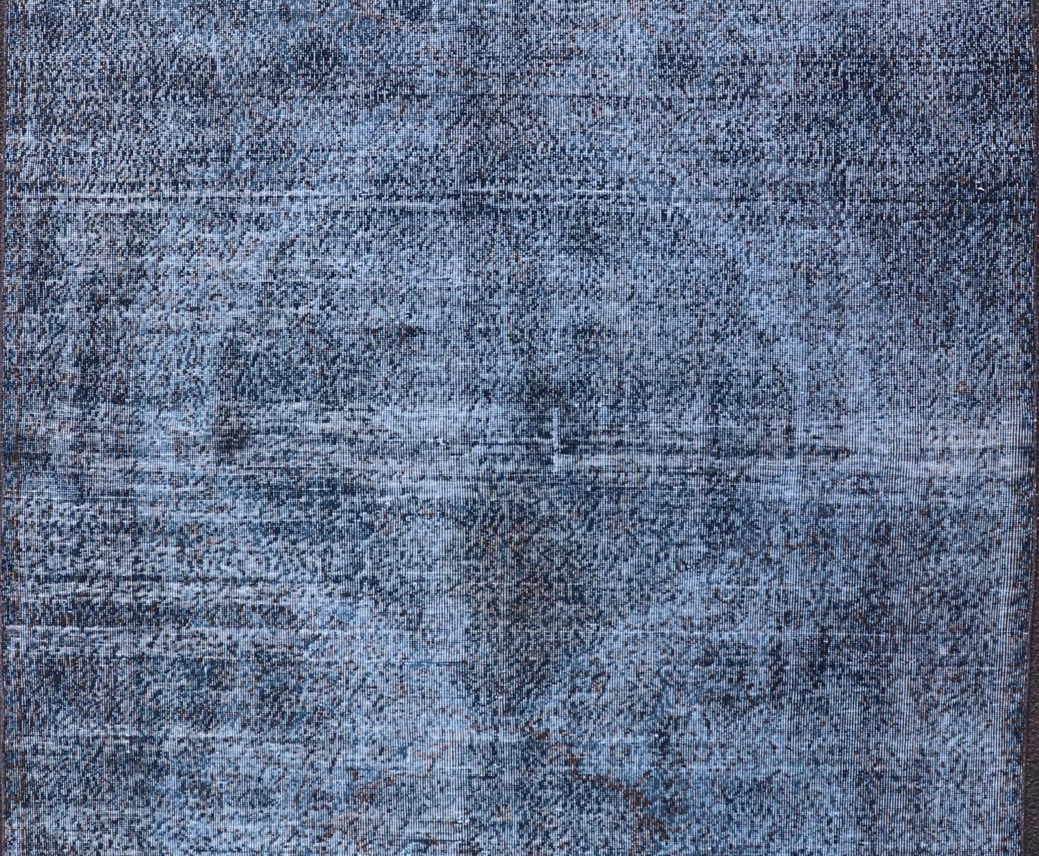 Tapis turc Oushak noué à la main, bleu foncé et anthracite État moyen - En vente à Atlanta, GA
