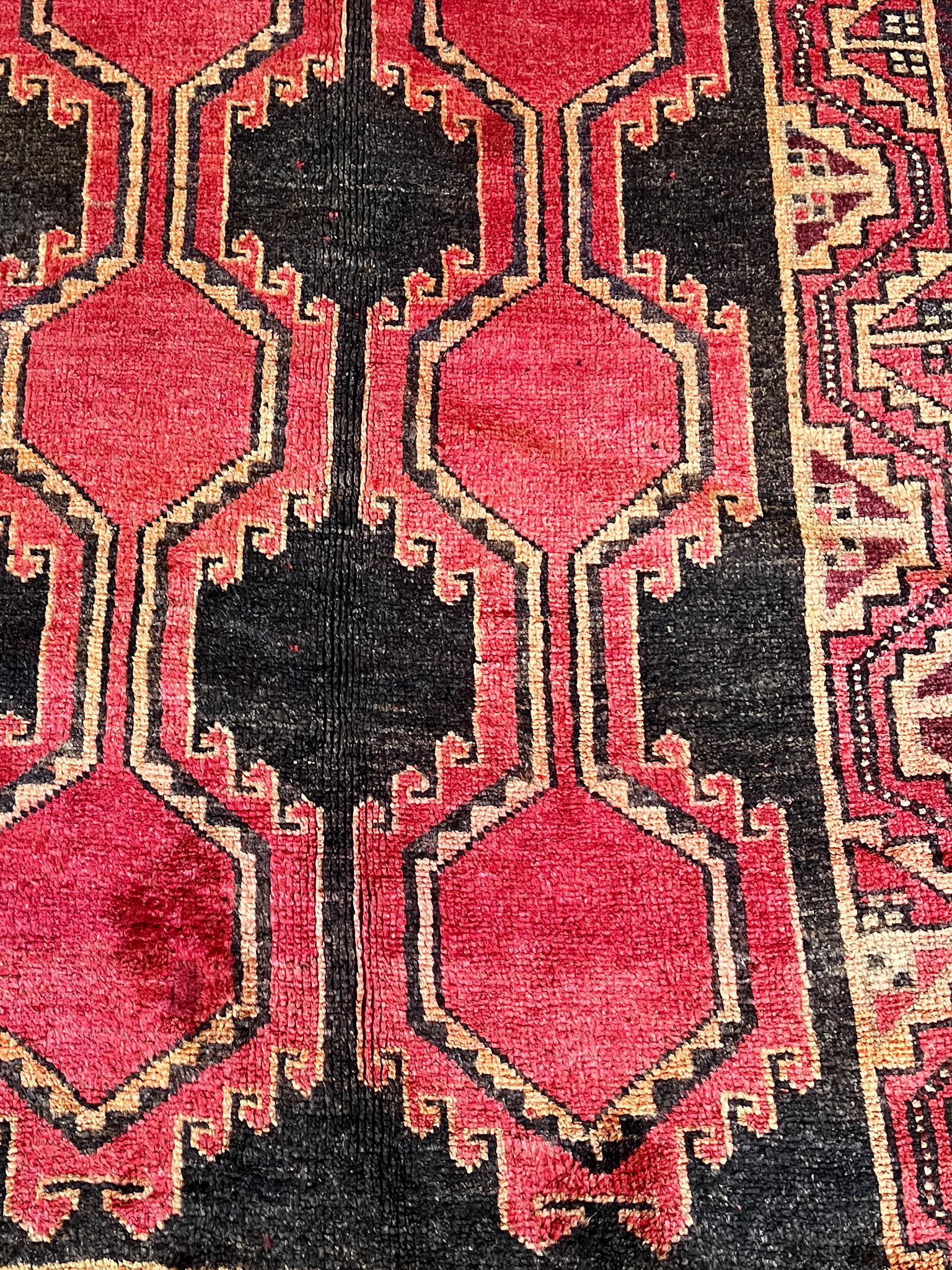 Vintage Hand-Knotted Turkish Rug  8'3