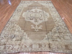 Vintage Hand-Knotted Wool Turkish Tribal Design Anatolian Rug