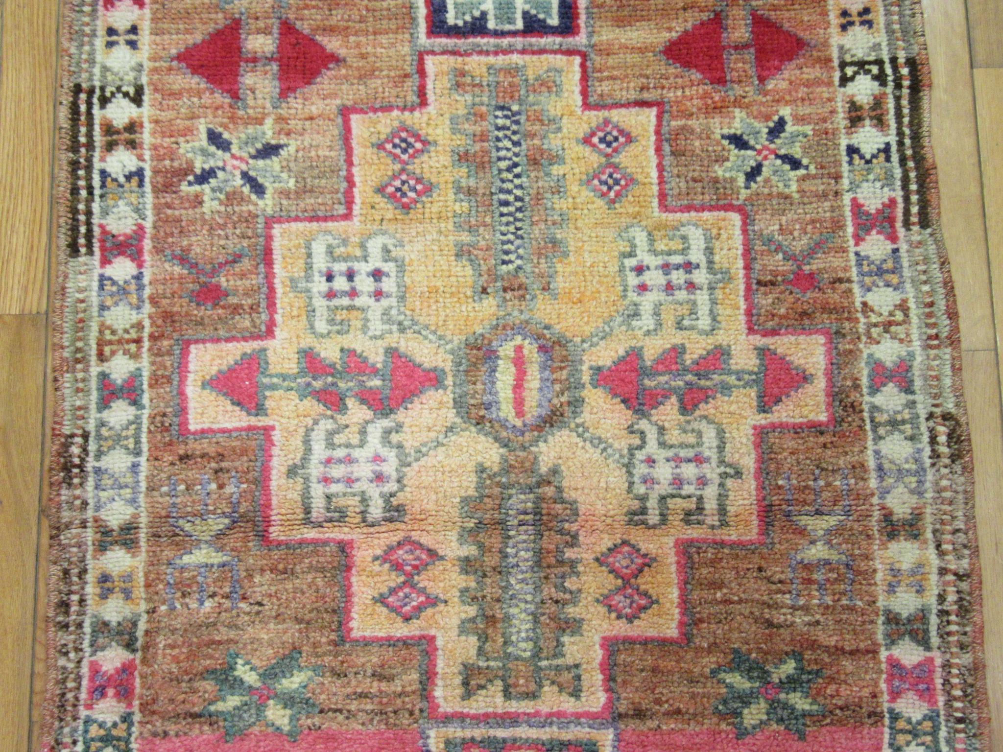 Vintage Hand-Knotted Turkish Runner Rug In Excellent Condition In Atlanta, GA