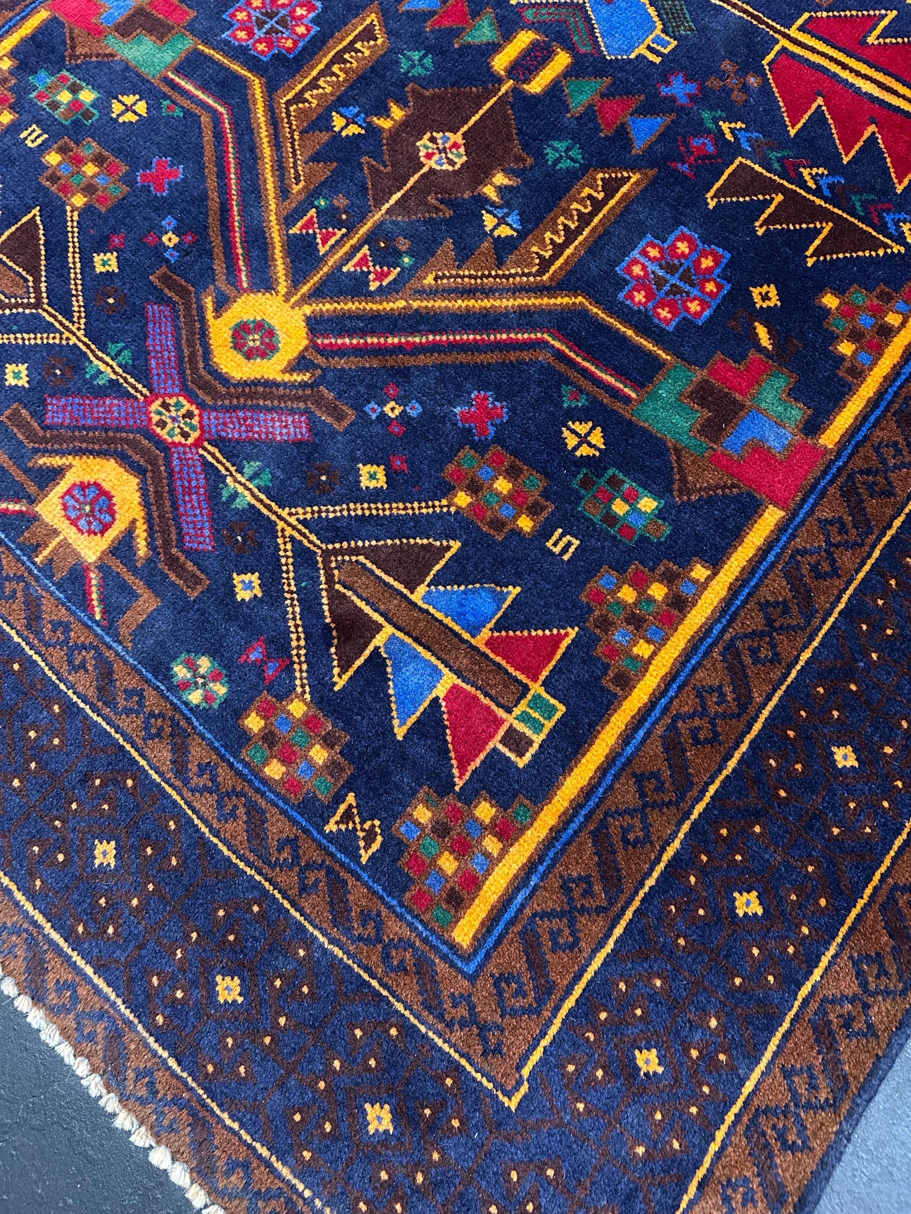 Afghan Tapis géométrique tribal afghan en laine nouée à la main 3'7 x 6'4 en vente