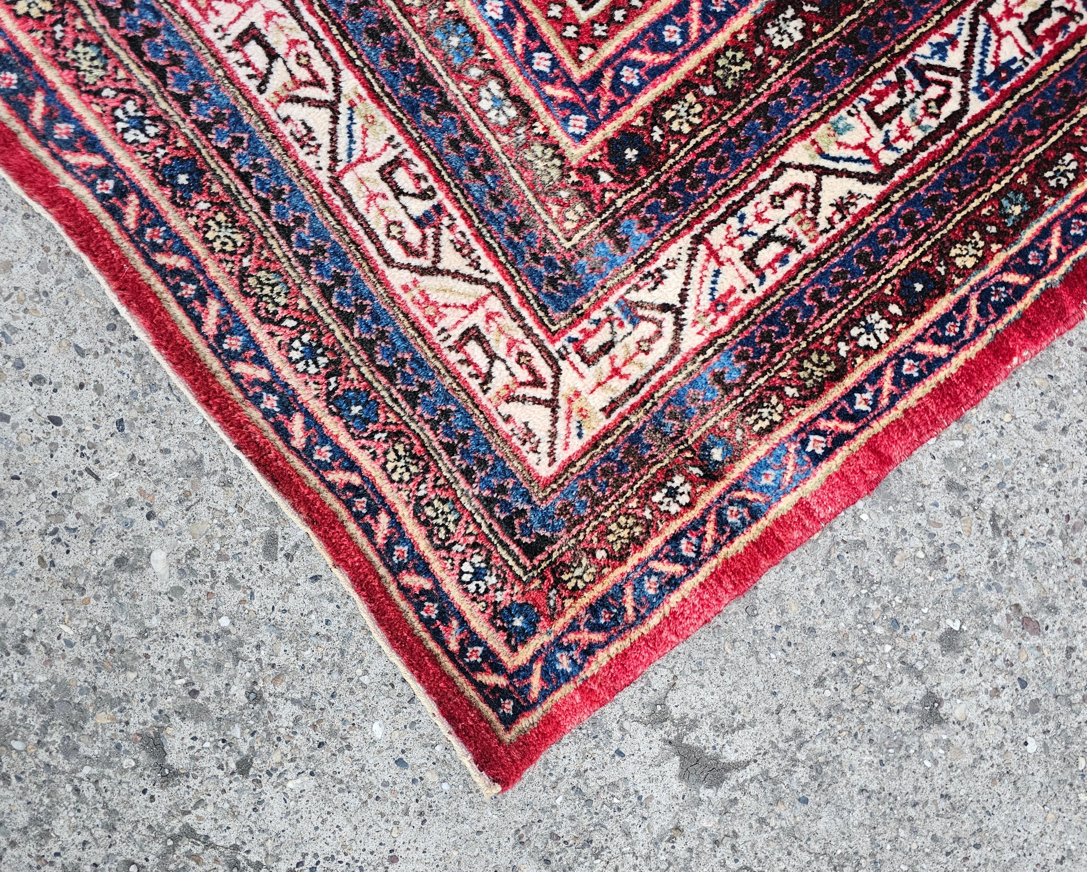 Handgeknüpfter XL Persischer Mir-Teppich in Burgunderrot aus 100 % Wolle, Iran 1950er Jahre, Vintage im Angebot 1
