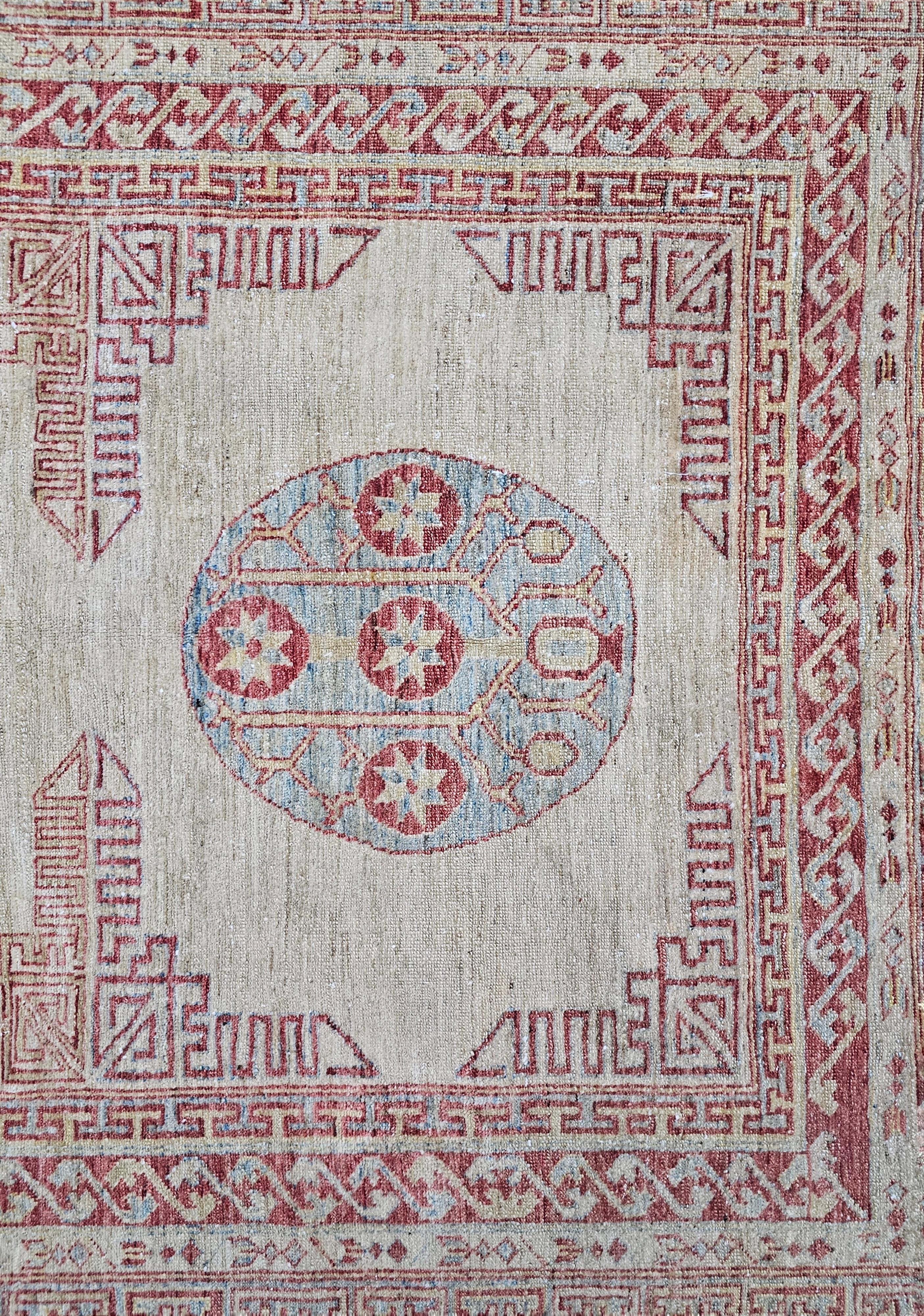 Handgeknüpfter Ziegler-Teppich im Vintage-Stil in Creme und Ziegler-Schliff, 100 % Wolle, Iran 1930er Jahre (Mitte des 20. Jahrhunderts) im Angebot