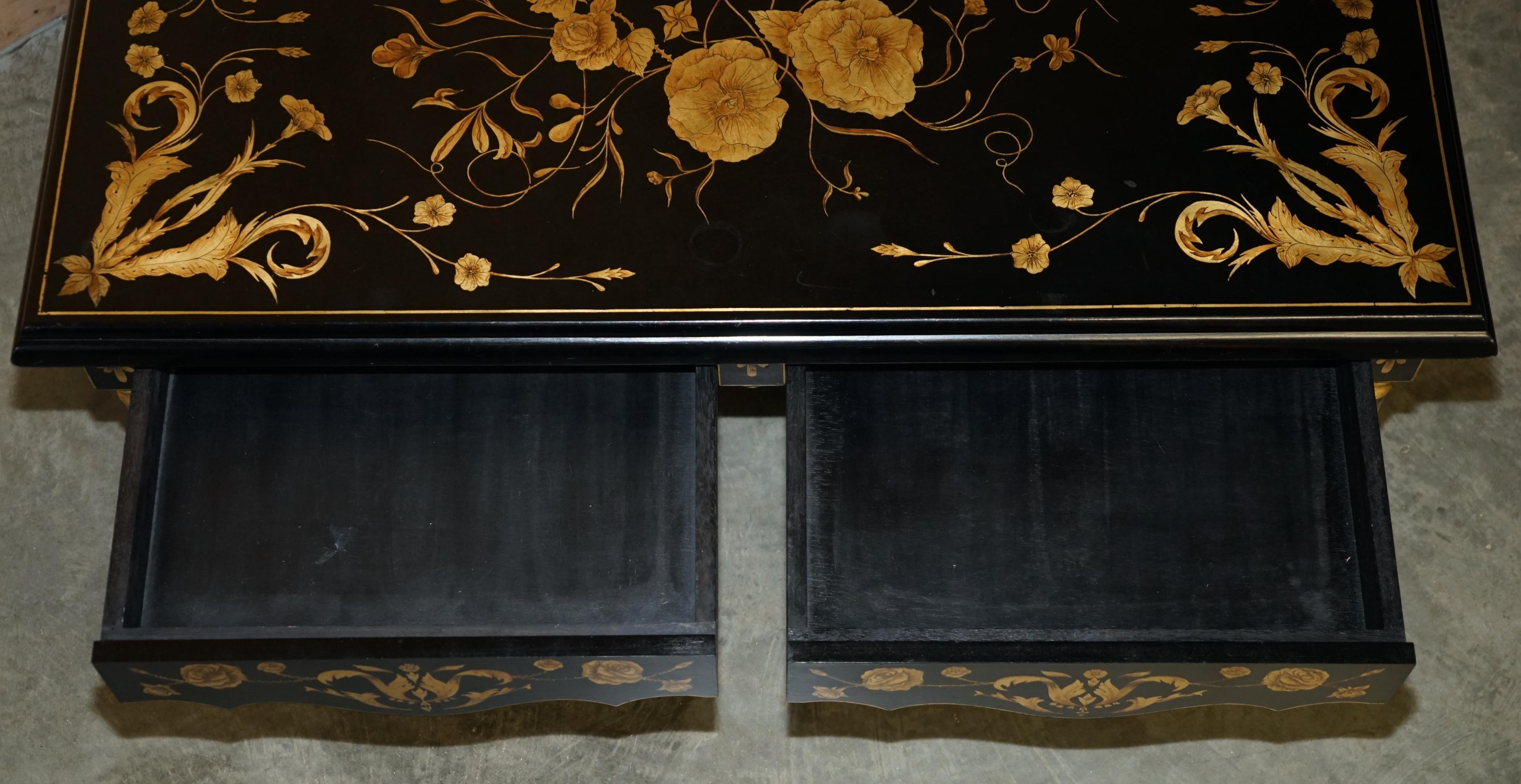 ViNTAGE HAND LACQUERED CHINESE ORIENTAL COFFEE COCKTAIL TABLE WITH DRAWERS For Sale 13