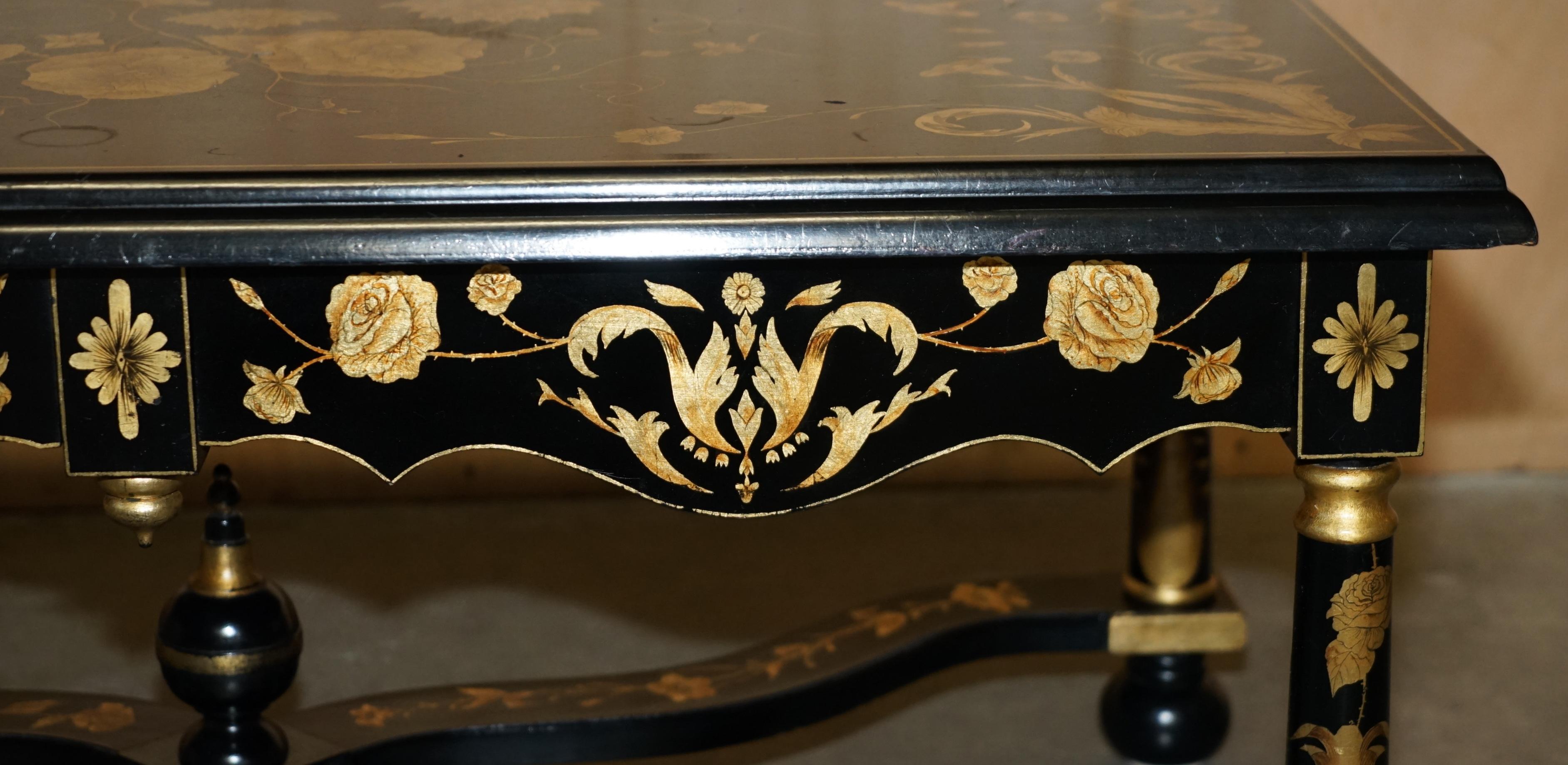 20th Century ViNTAGE HAND LACQUERED CHINESE ORIENTAL COFFEE COCKTAIL TABLE WITH DRAWERS For Sale