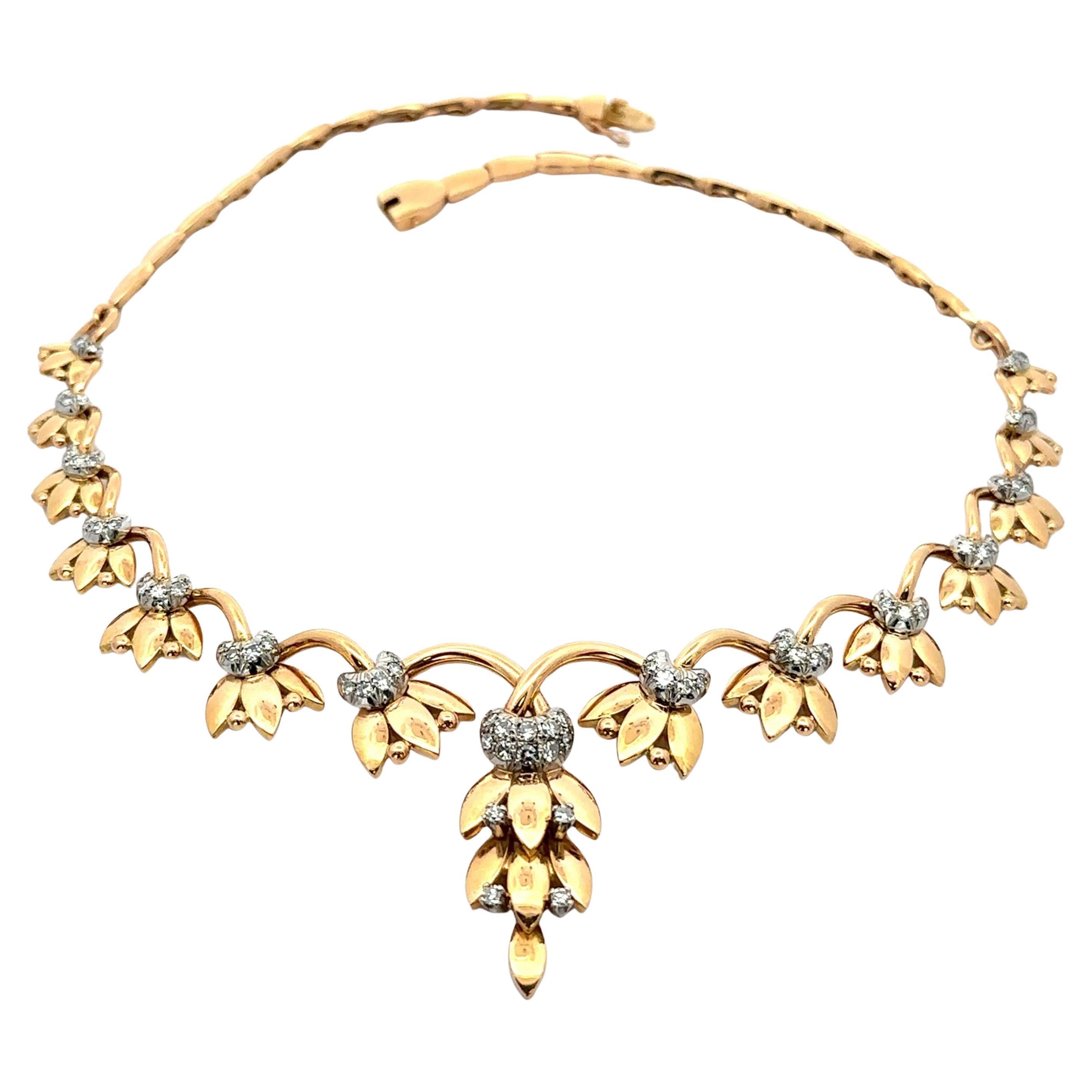 Vintage Hand Made 18k Yellow Gold 1.0ctw Diamond 16" Acorn Floral Tulip Necklace For Sale