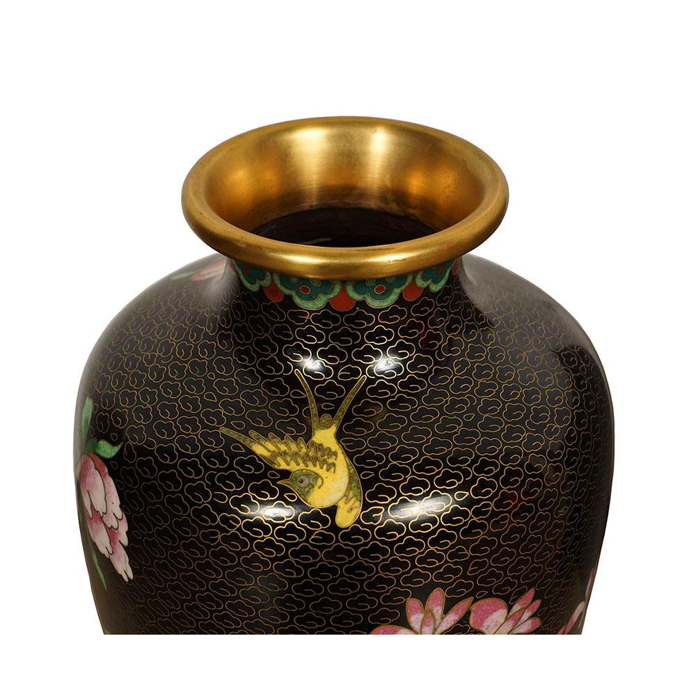 Vaso di cloisonne cinese d'epoca Hand Made In condizioni buone in vendita a Pomona, CA