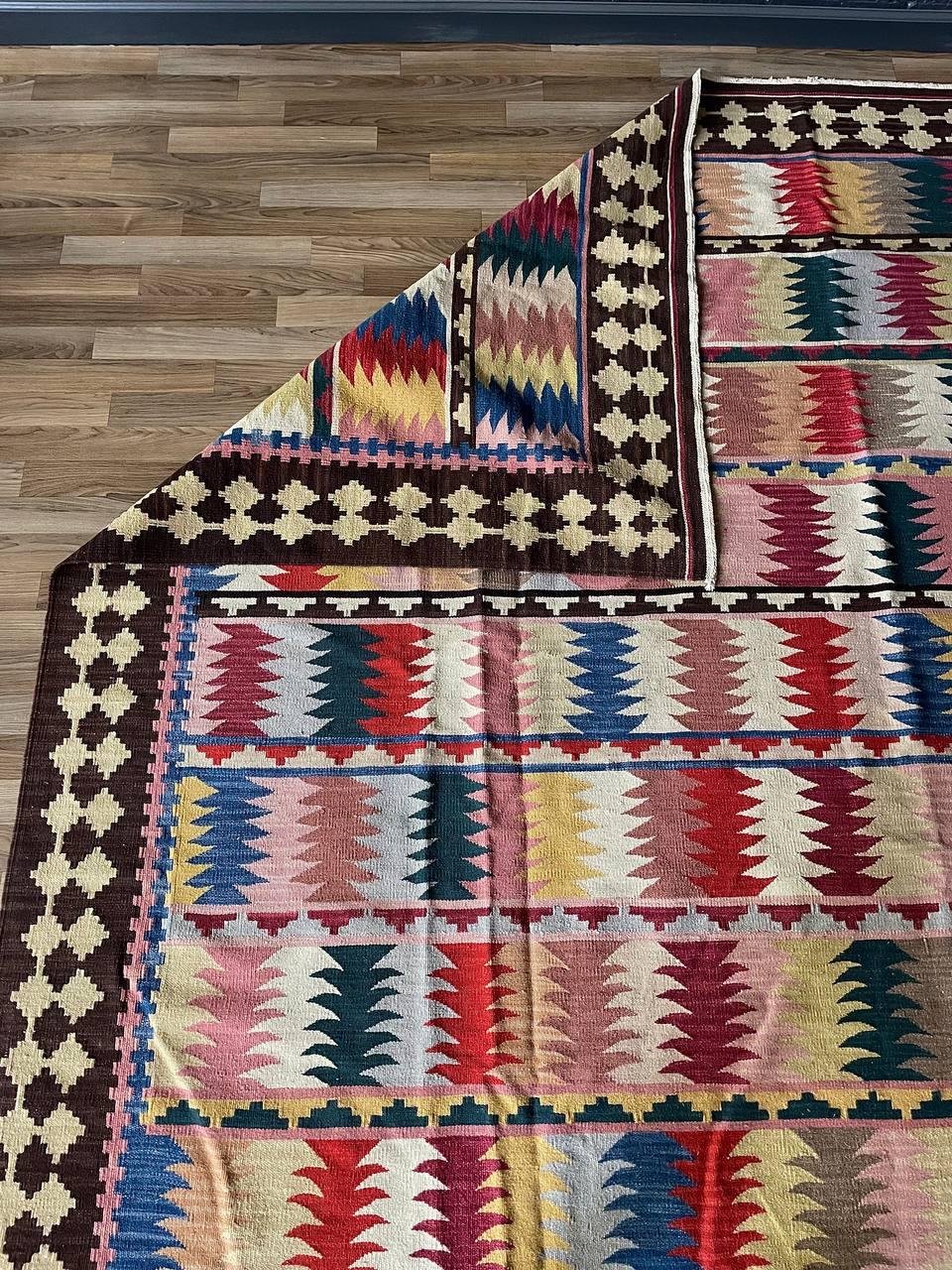 Vintage Hand Made Alfombra turca tribal Kilim finales del siglo XX