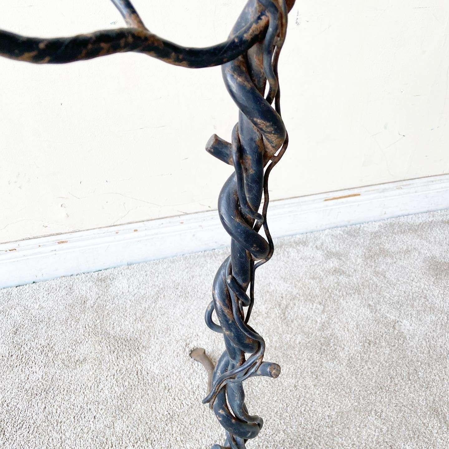 Vintage Hand Made Wrought Iron Tree Sculpture (Schmiedeeisen) im Angebot