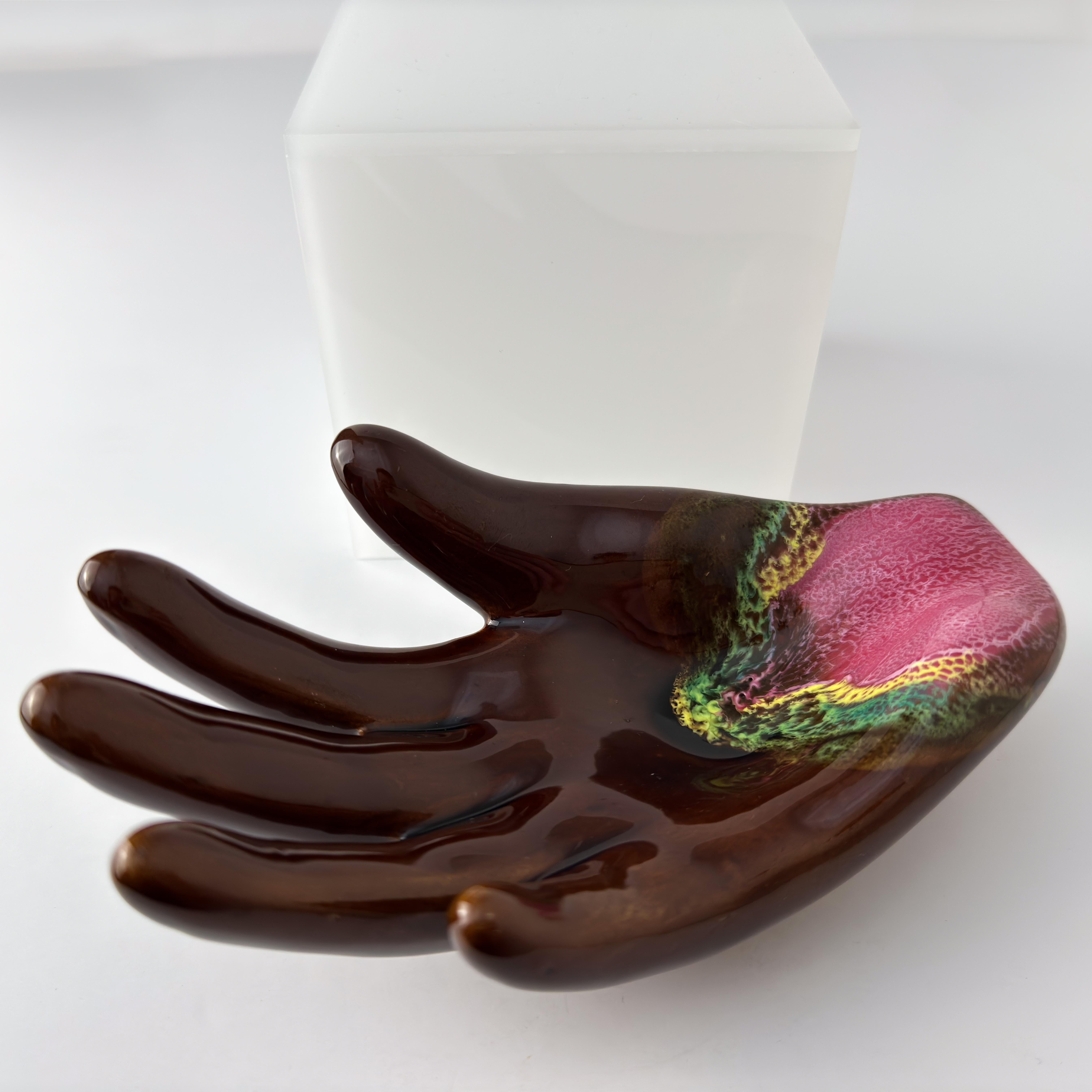 20ième siècle The Ornamental, Brown Pink Glazed, Ceramic Dish, Vallauris c 1960s. en vente