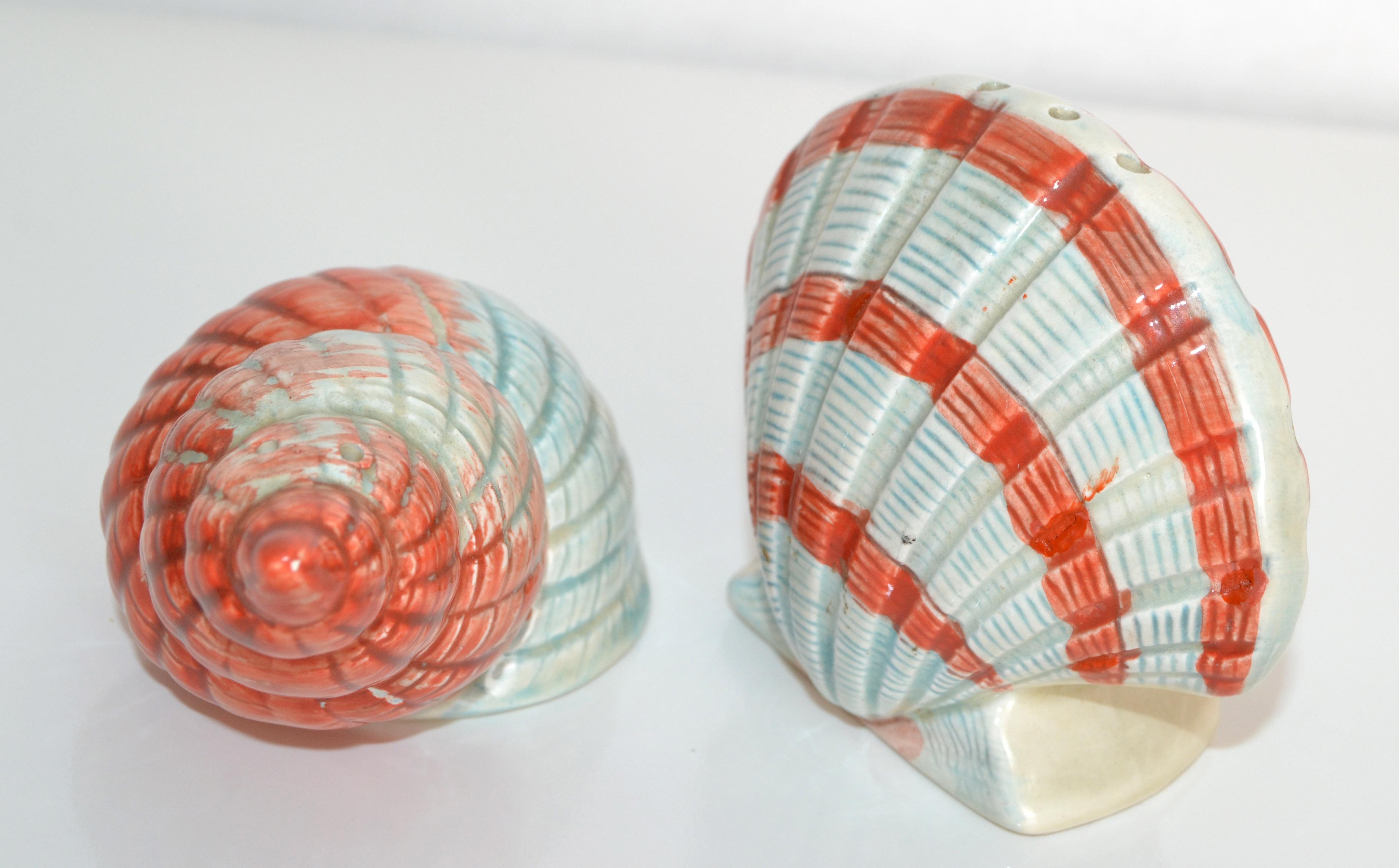 Vintage Hand-Painted Ceramic Nautical Seashell Salt & Pepper Shakers Collectible For Sale 4
